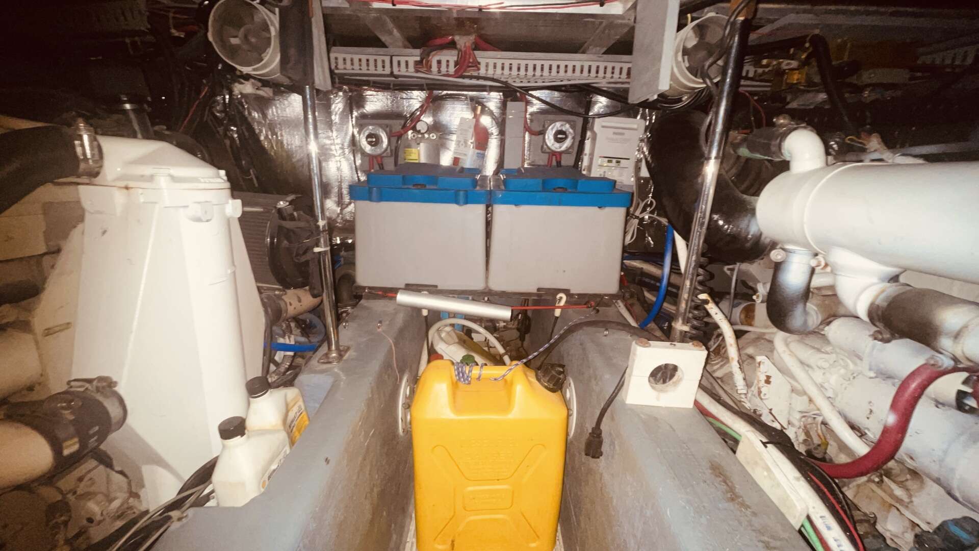 1997 CARVER YACHTS 500 COCKPIT MY - Image 74