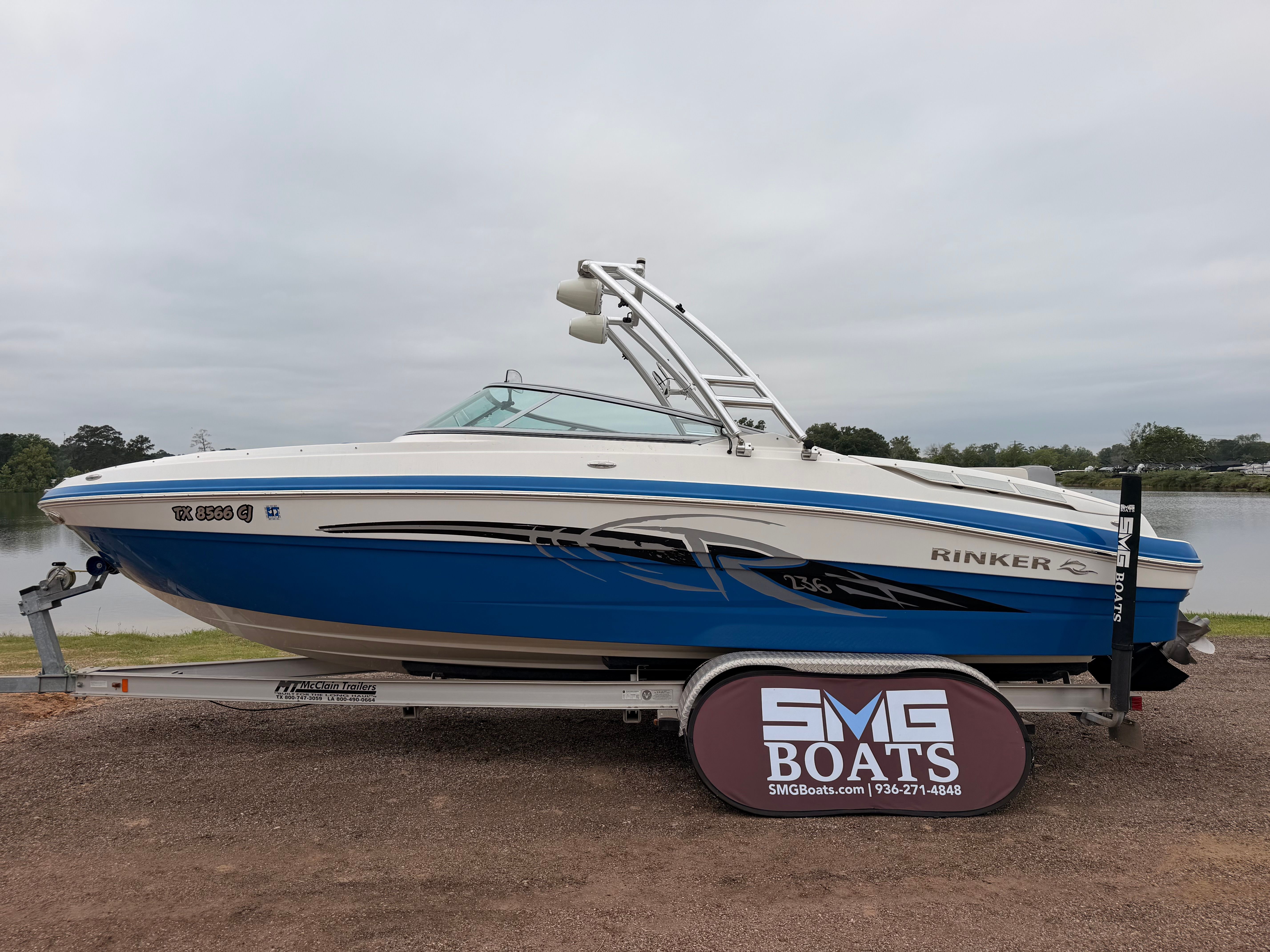 2014 Rinker 236 Captiva