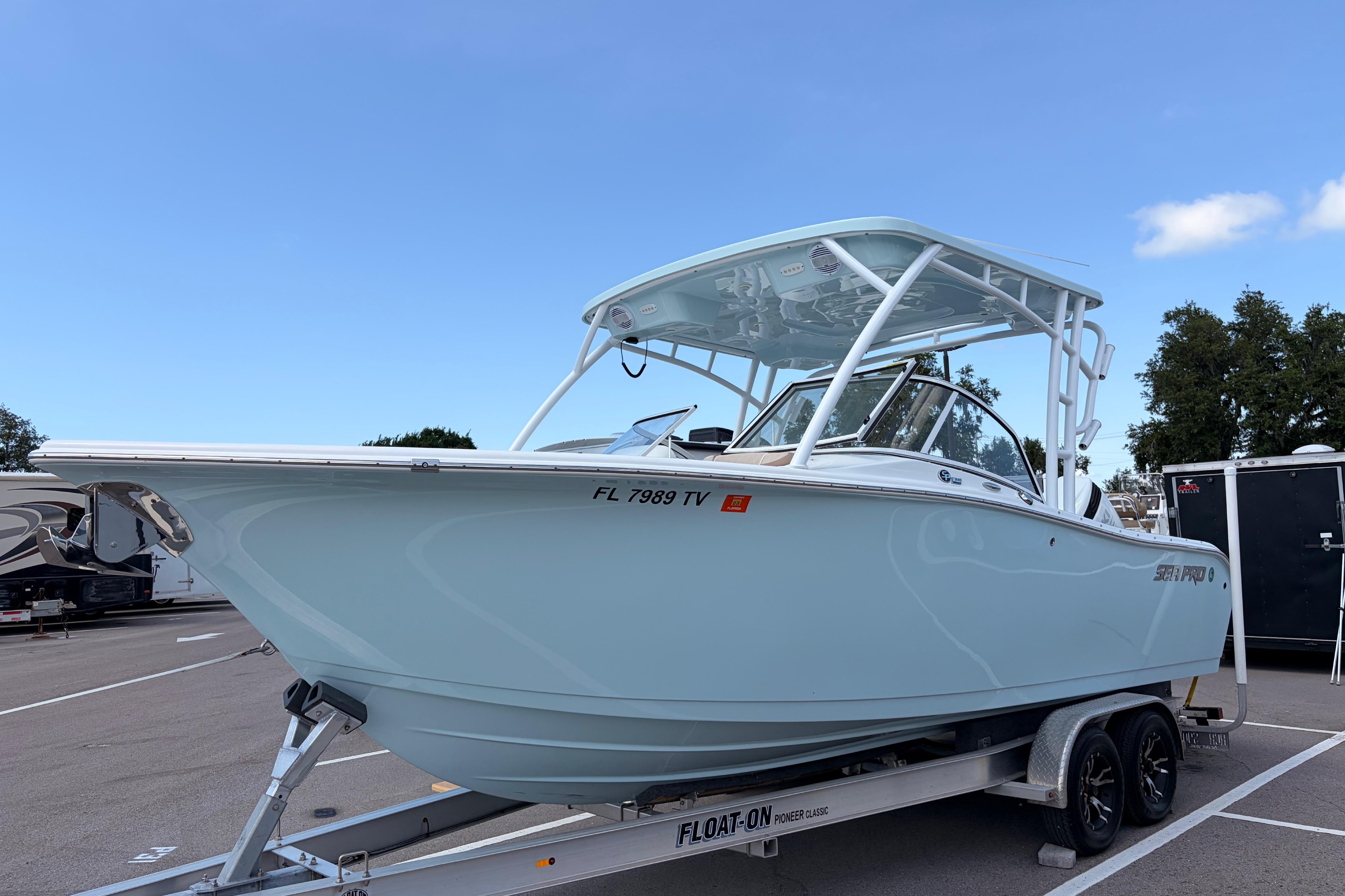 2025 Sea Pro 240 Dual Console