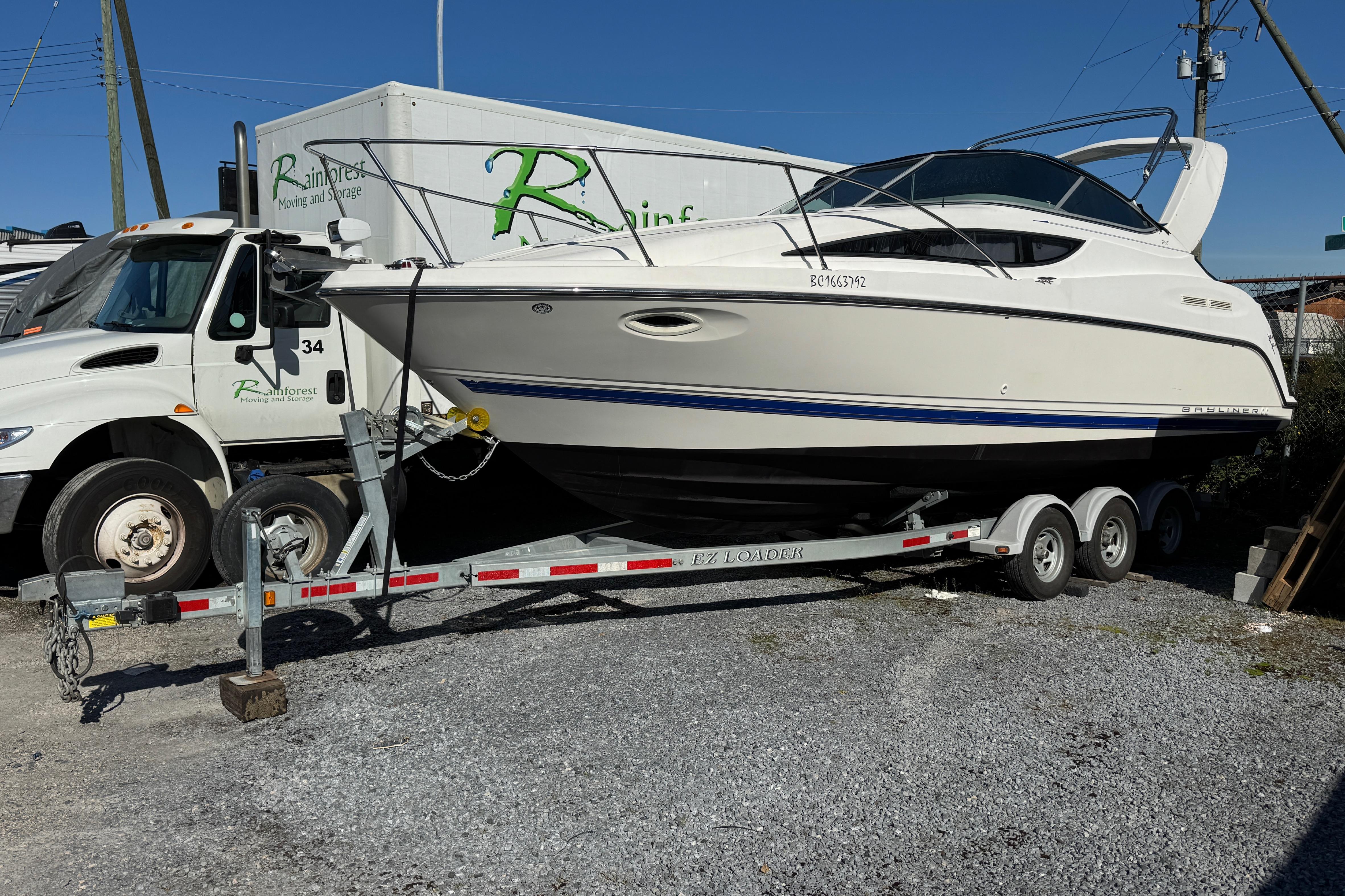 2007 Bayliner 285