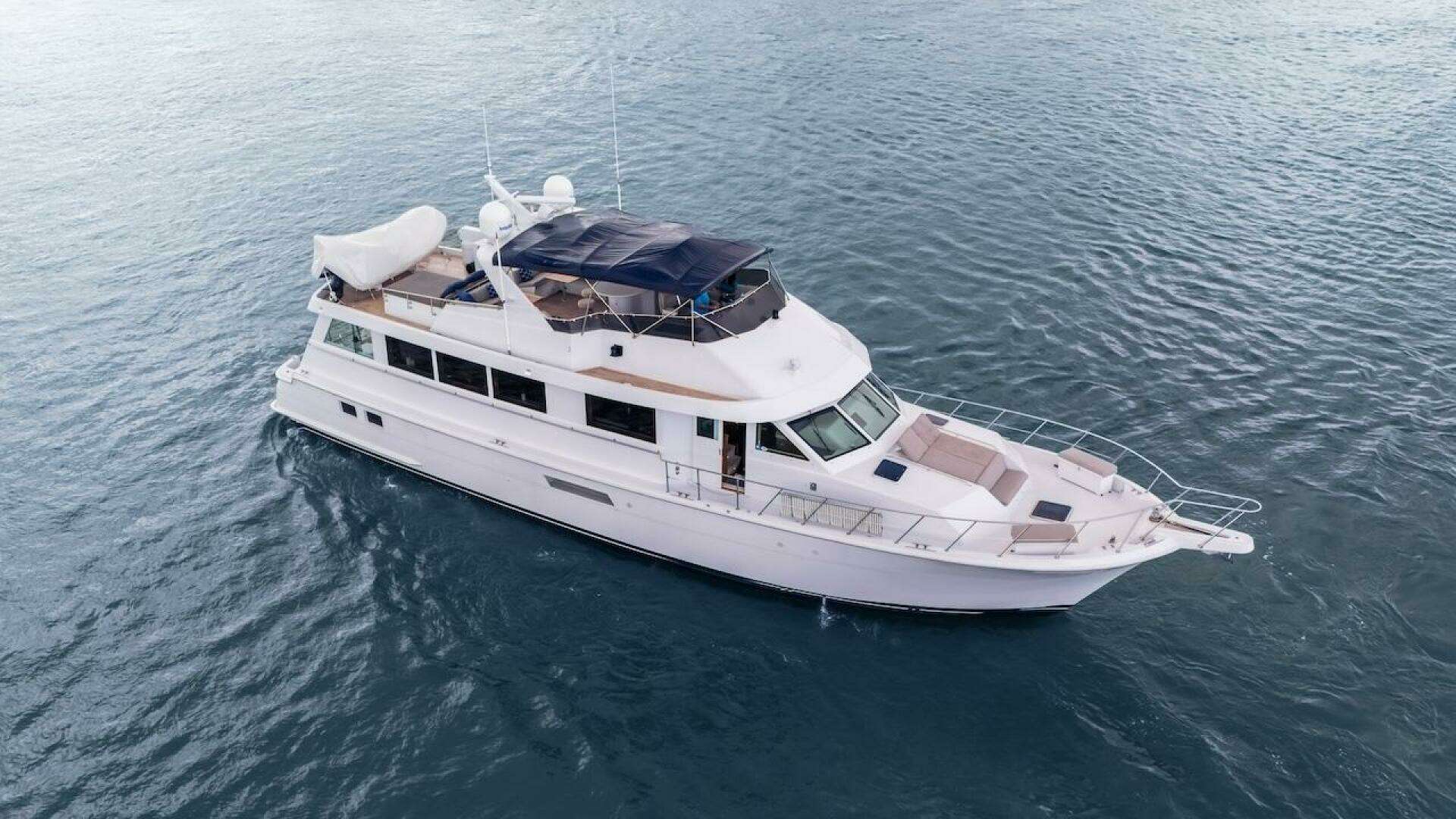 1998 Hatteras Sport Deck - Image 11