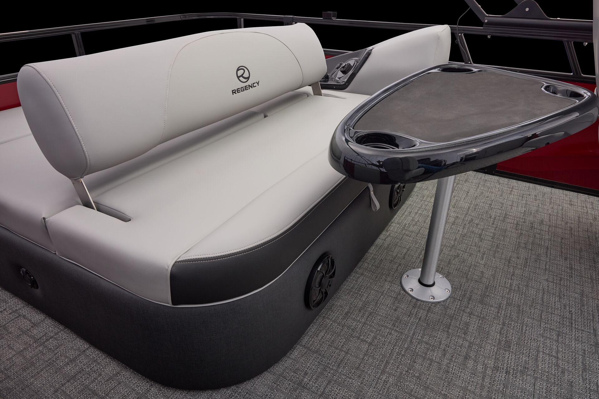 2026 Regency 250 DL RF - 65