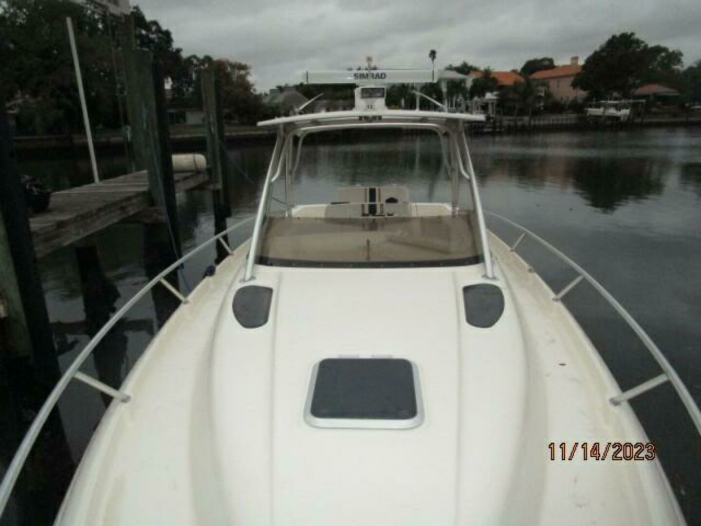 2001 Intrepid 348 Walkaround - Image 7