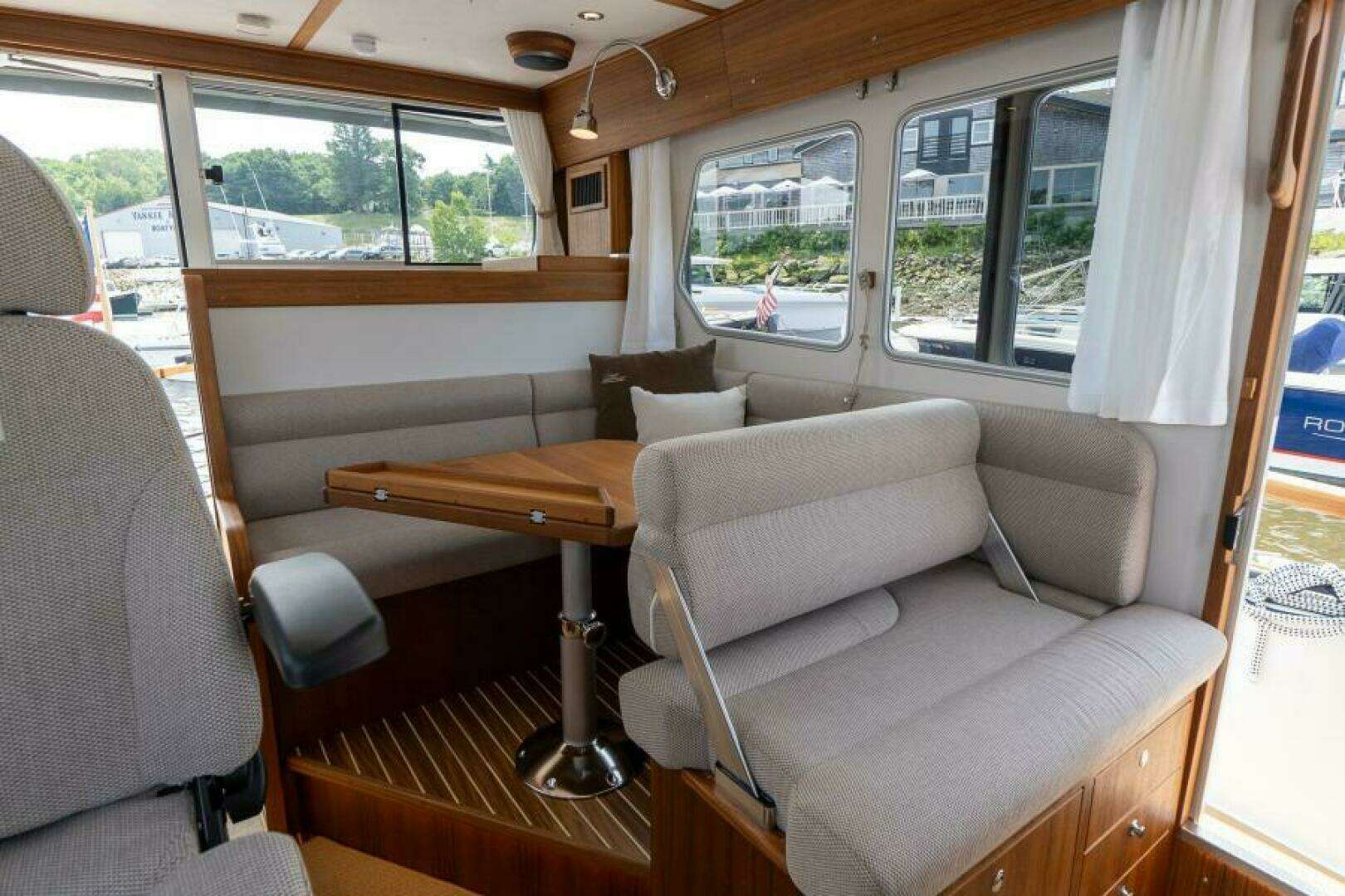 2027 Targa 32 - Image 43