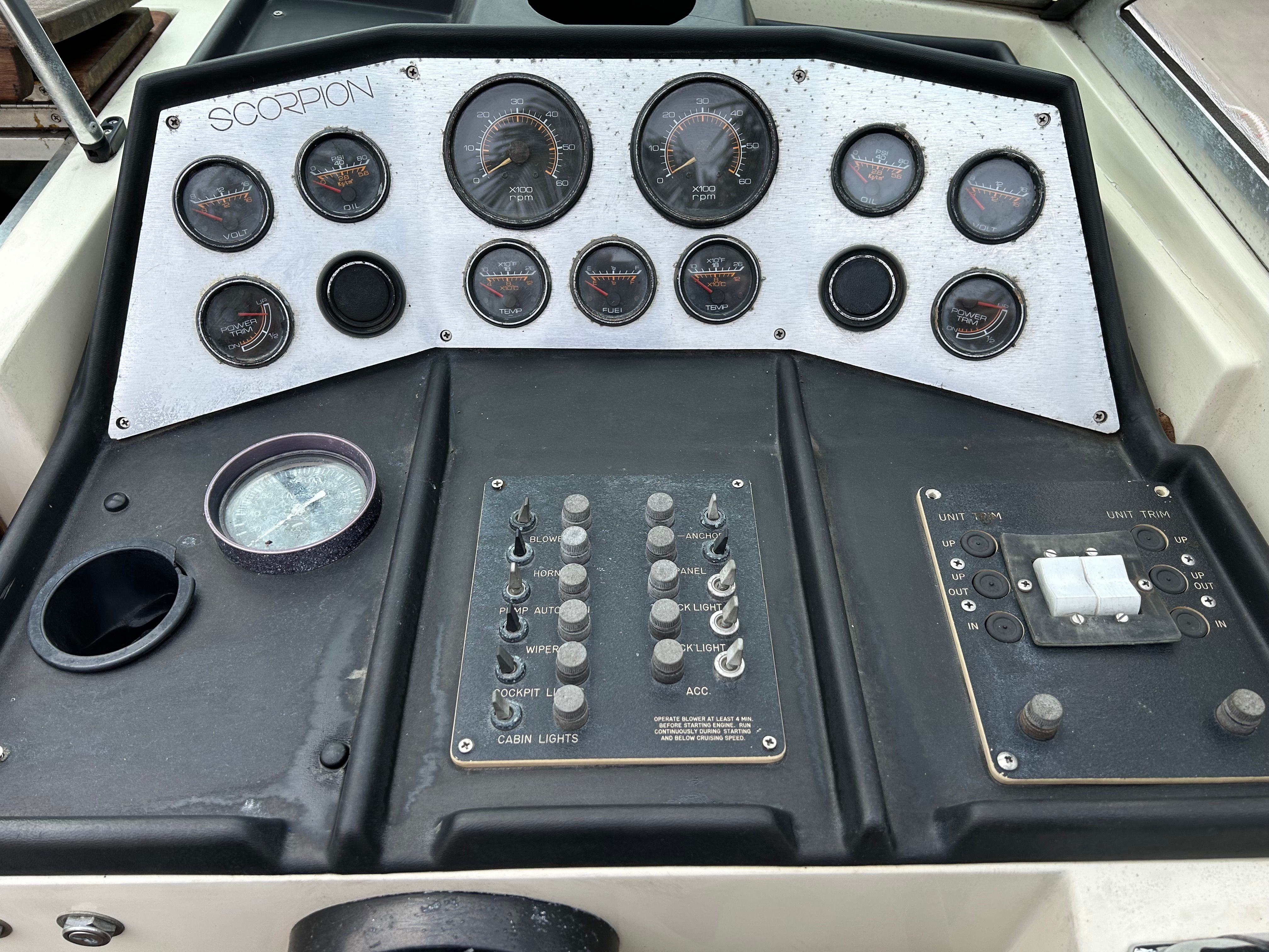 1979 Chris-Craft Scorpion - 12