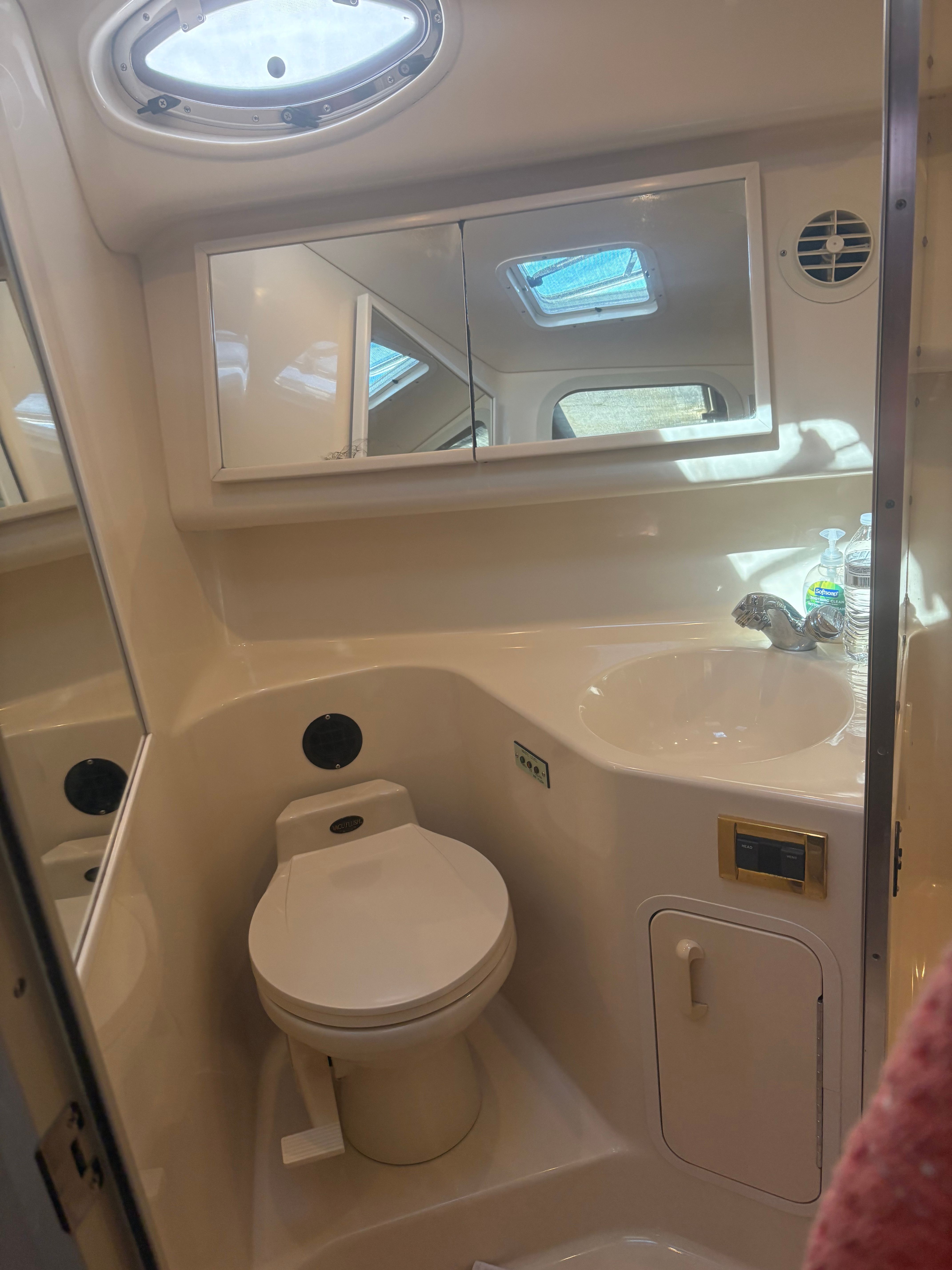 1998 Sea Ray Sundancer 370 - 30