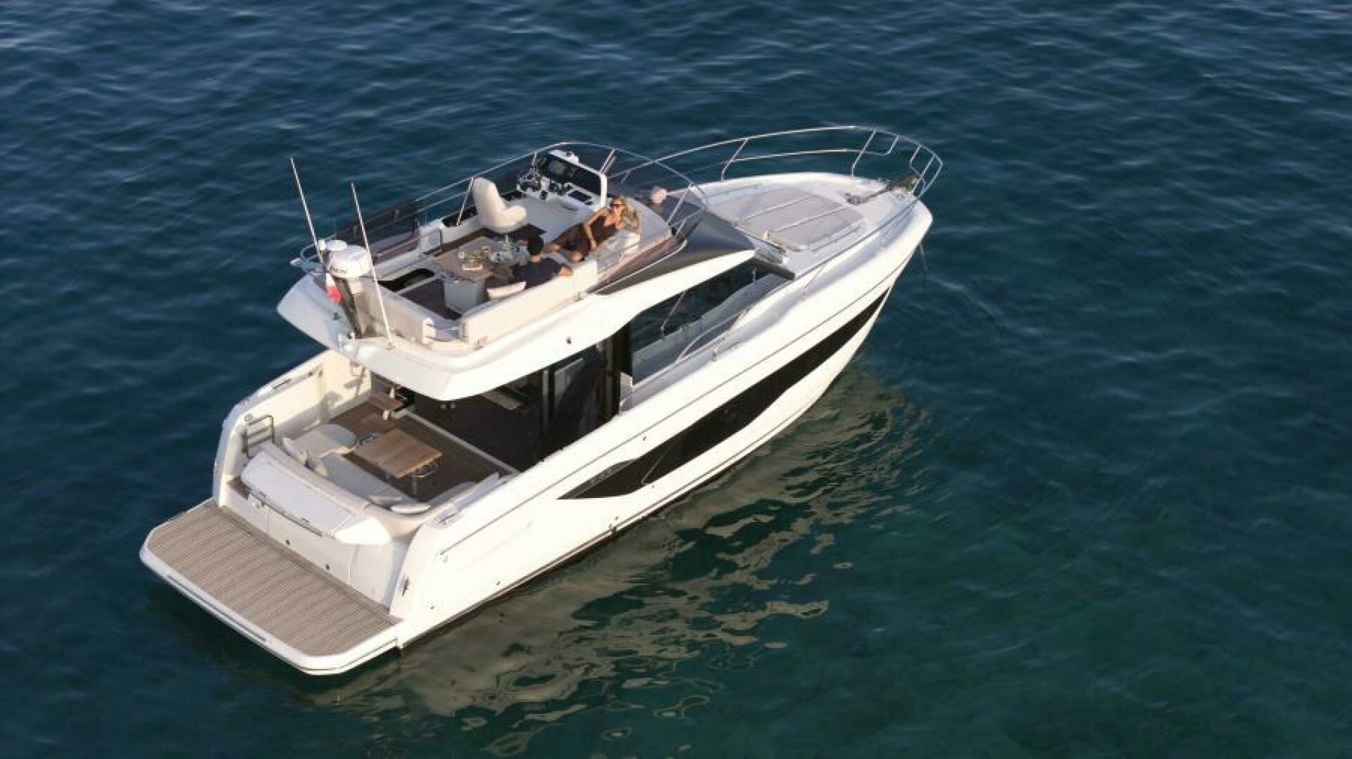 2027 Prestige F4.3 - Image 22