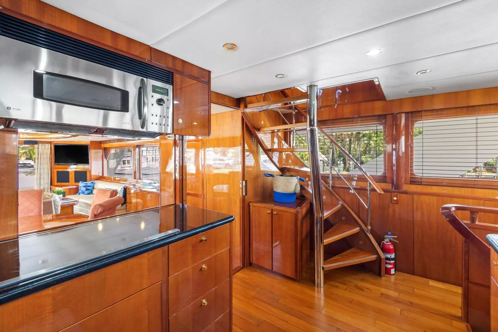 2006 Jefferson Starship Pilothouse - Image 34