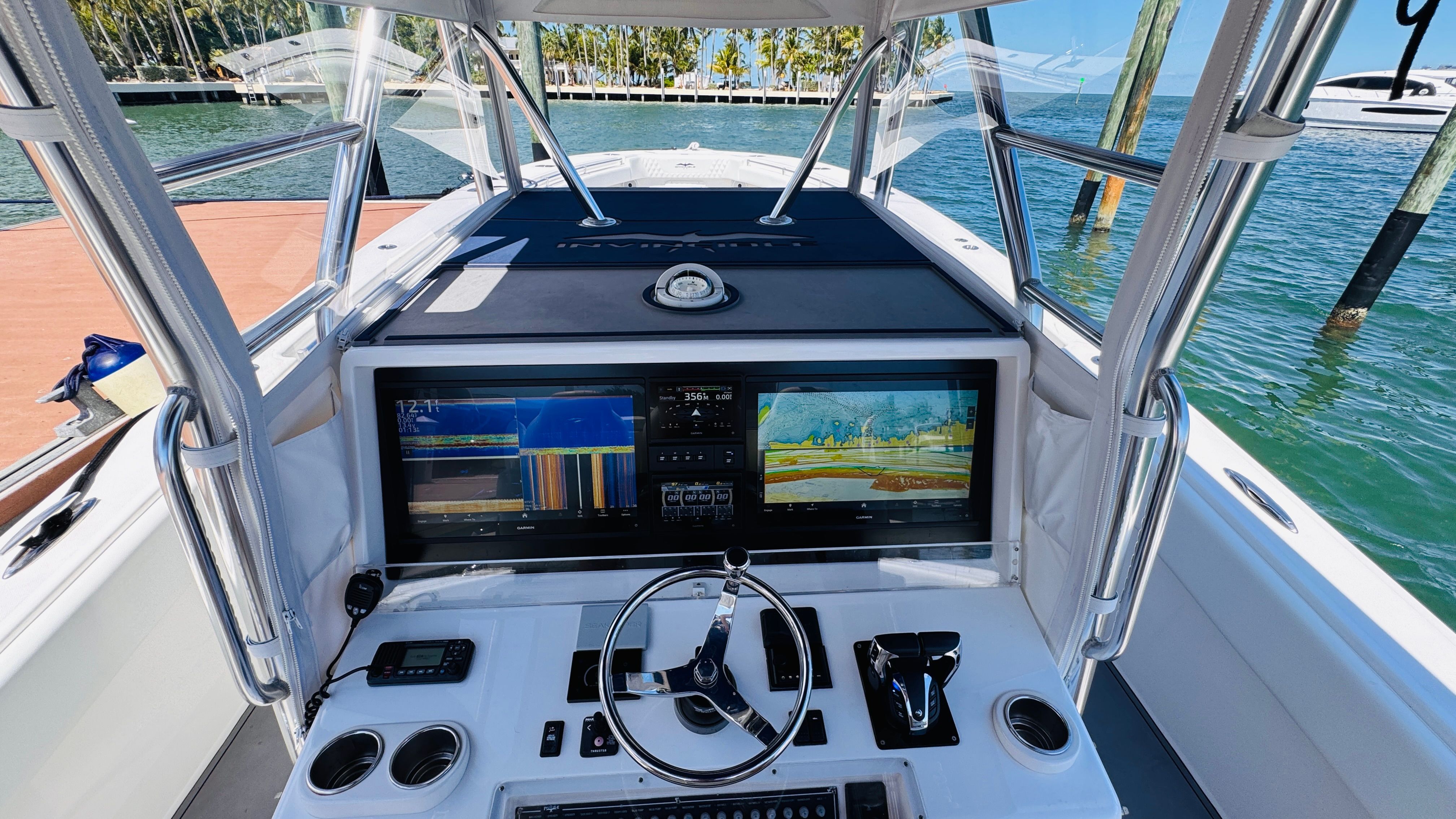 2013 Invincible 42 Open Fisherman - 29