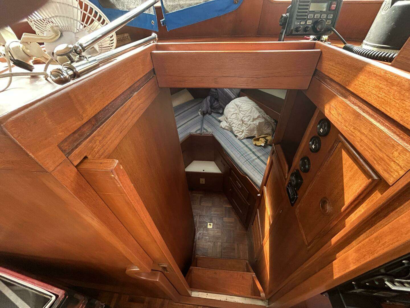 1978 Albin Dual Cabin - Image 33