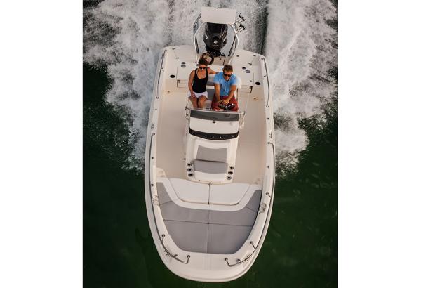 Manufacturer Provided Image: 2014 Boston Whaler 210 Dauntless boat cruising with two passengers.