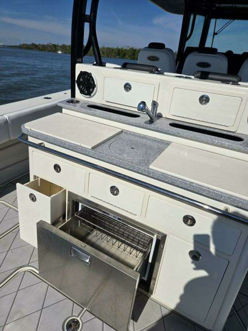 2018 HCB 42 Siesta - Image 24