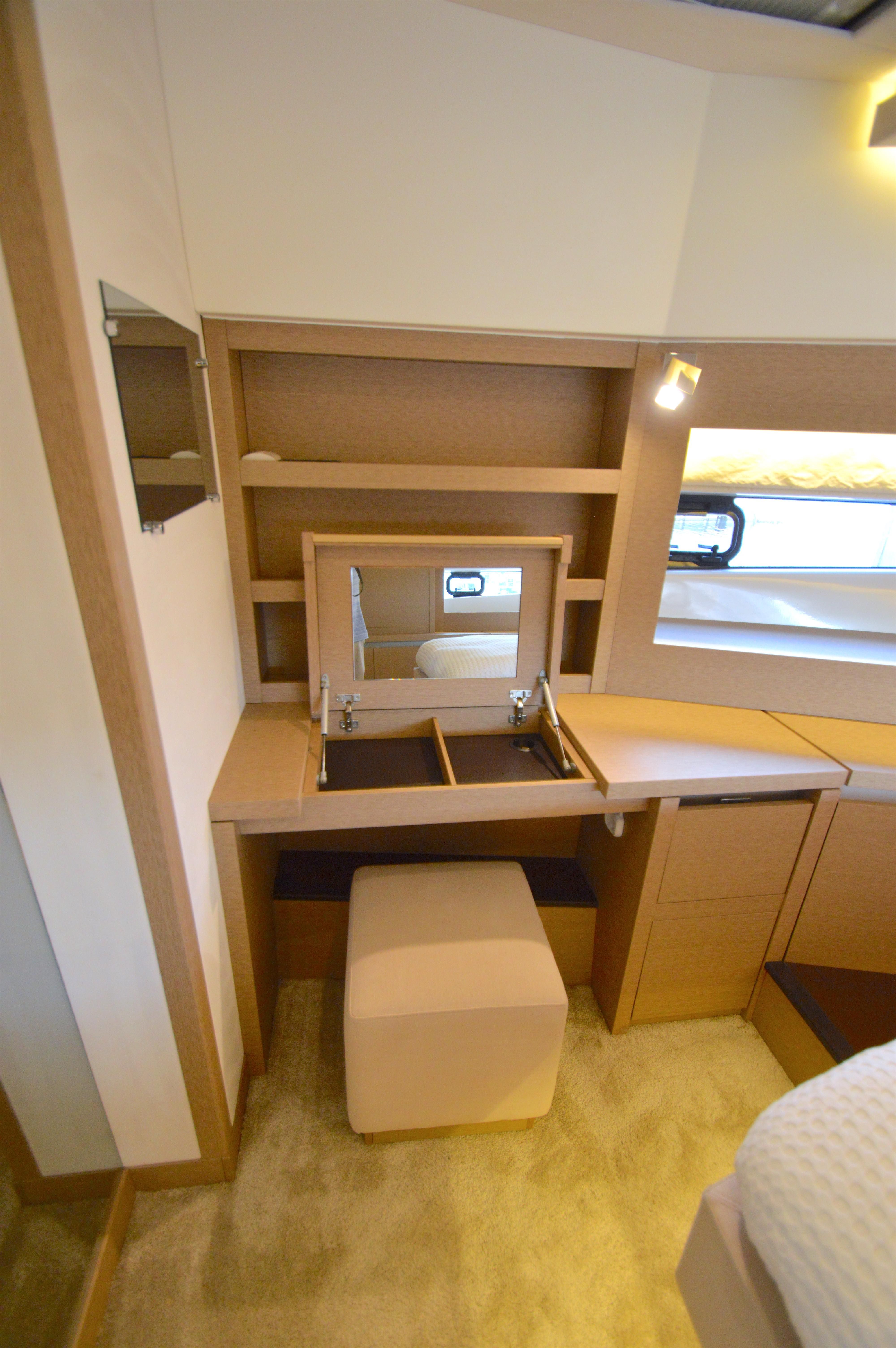 2017 Prestige 630 - 97