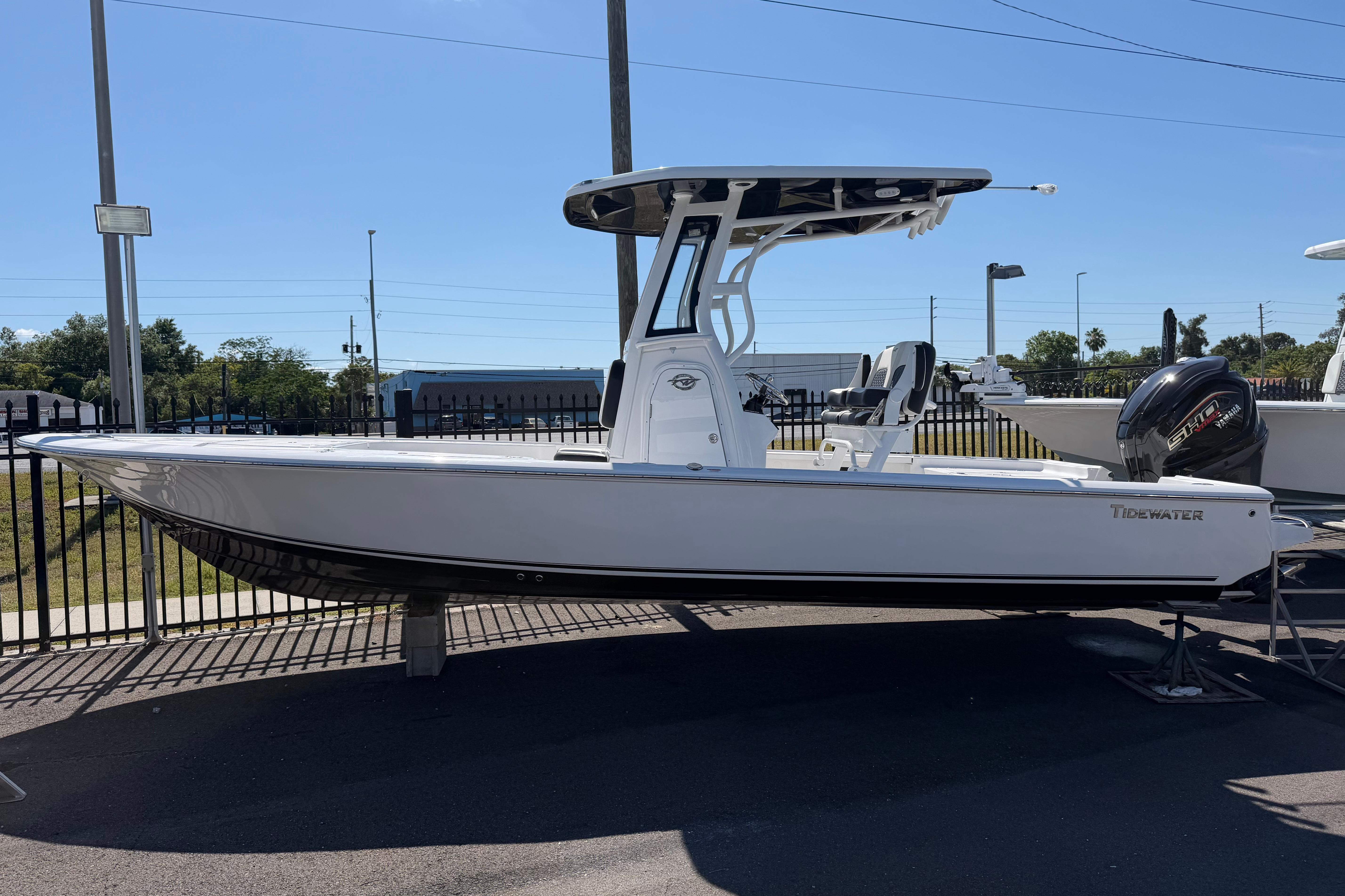2026 Tidewater 2410 Bay Max