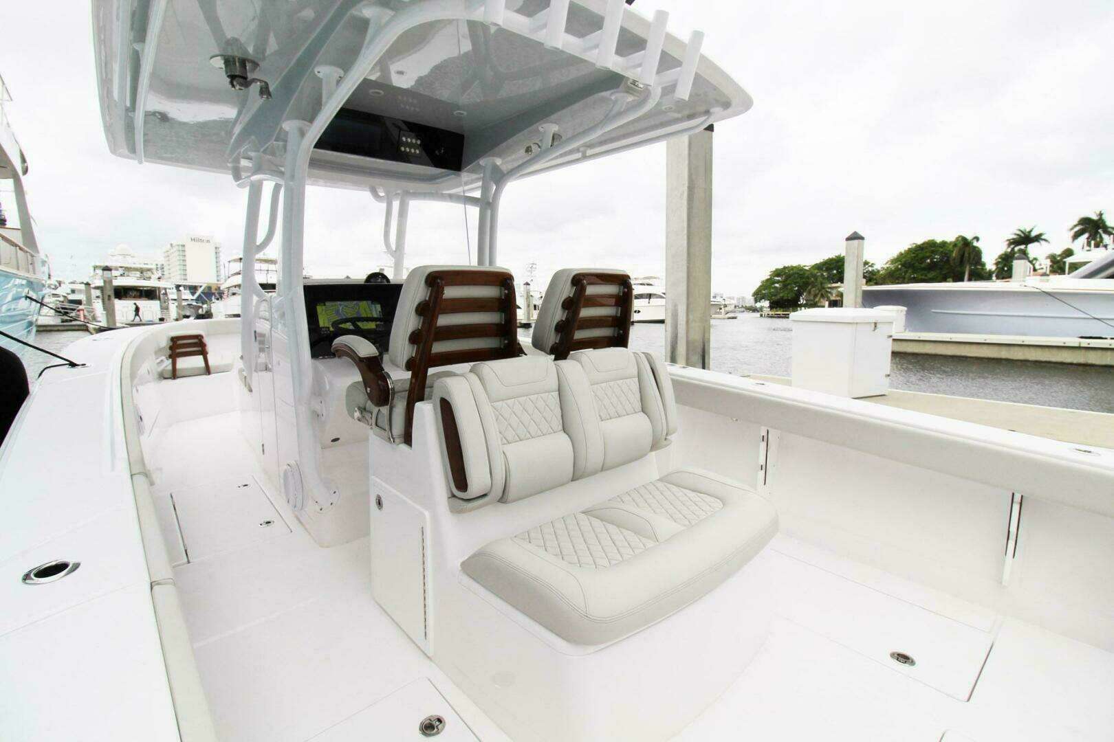 2024 Jupiter 34 HFS - Image 6