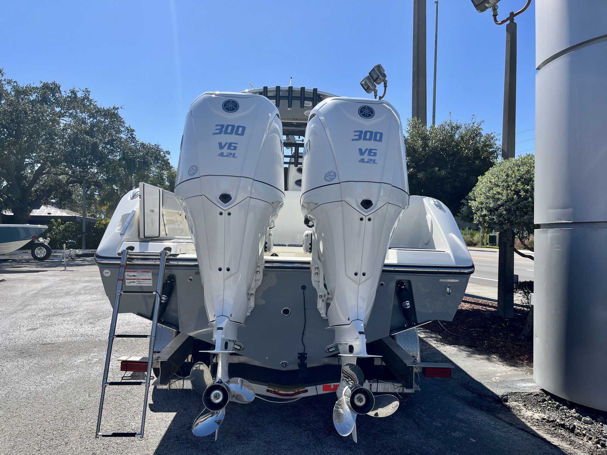 2026 Cobia 285 Open Center Console - 5