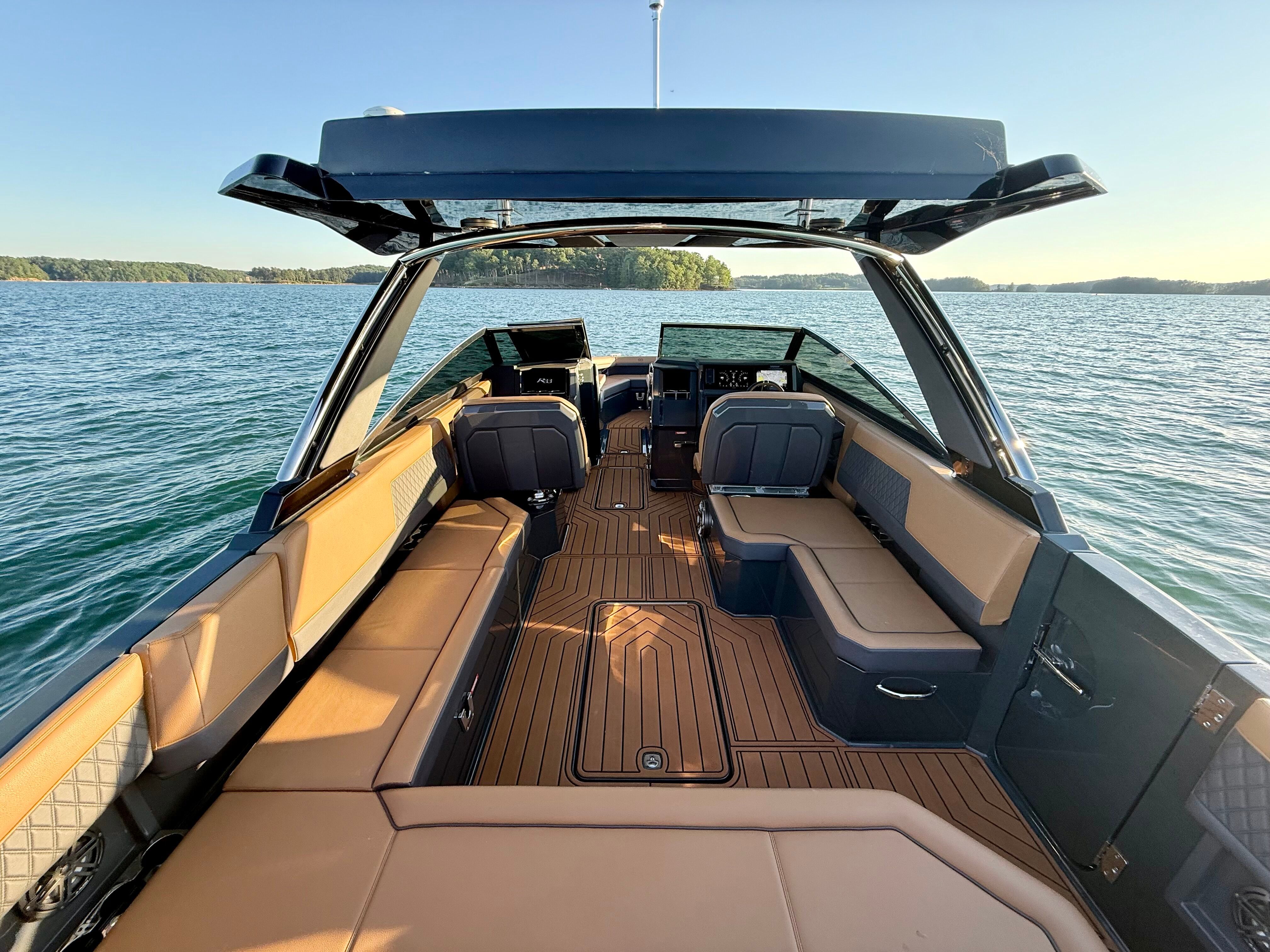 2026 COBALT R33 OB - Image 11