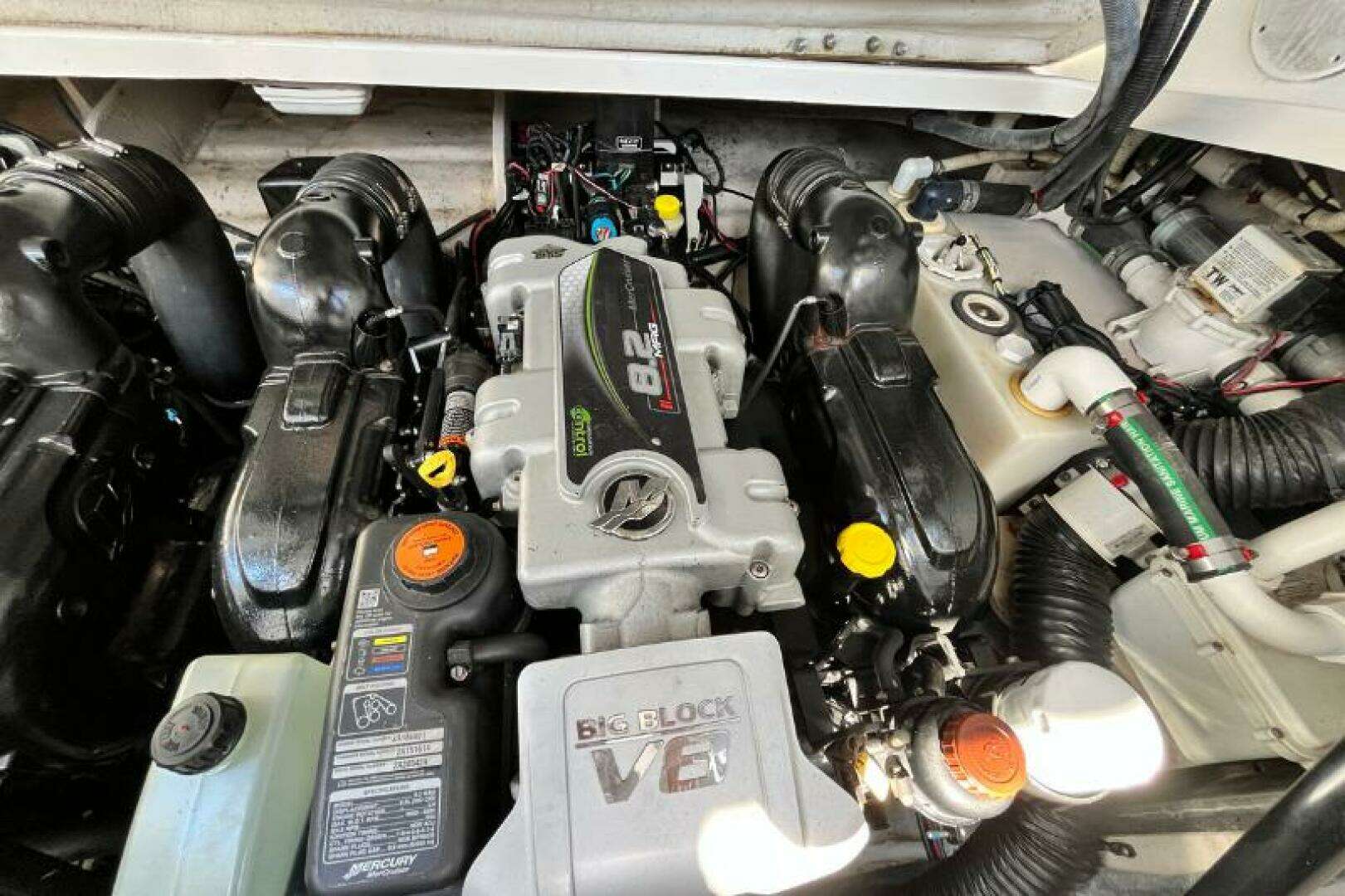 2014 Sea Ray Sundancer 350 - Image 29