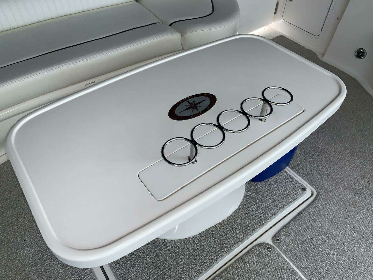 2005 Sea Ray 500 Sundancer - Image 8
