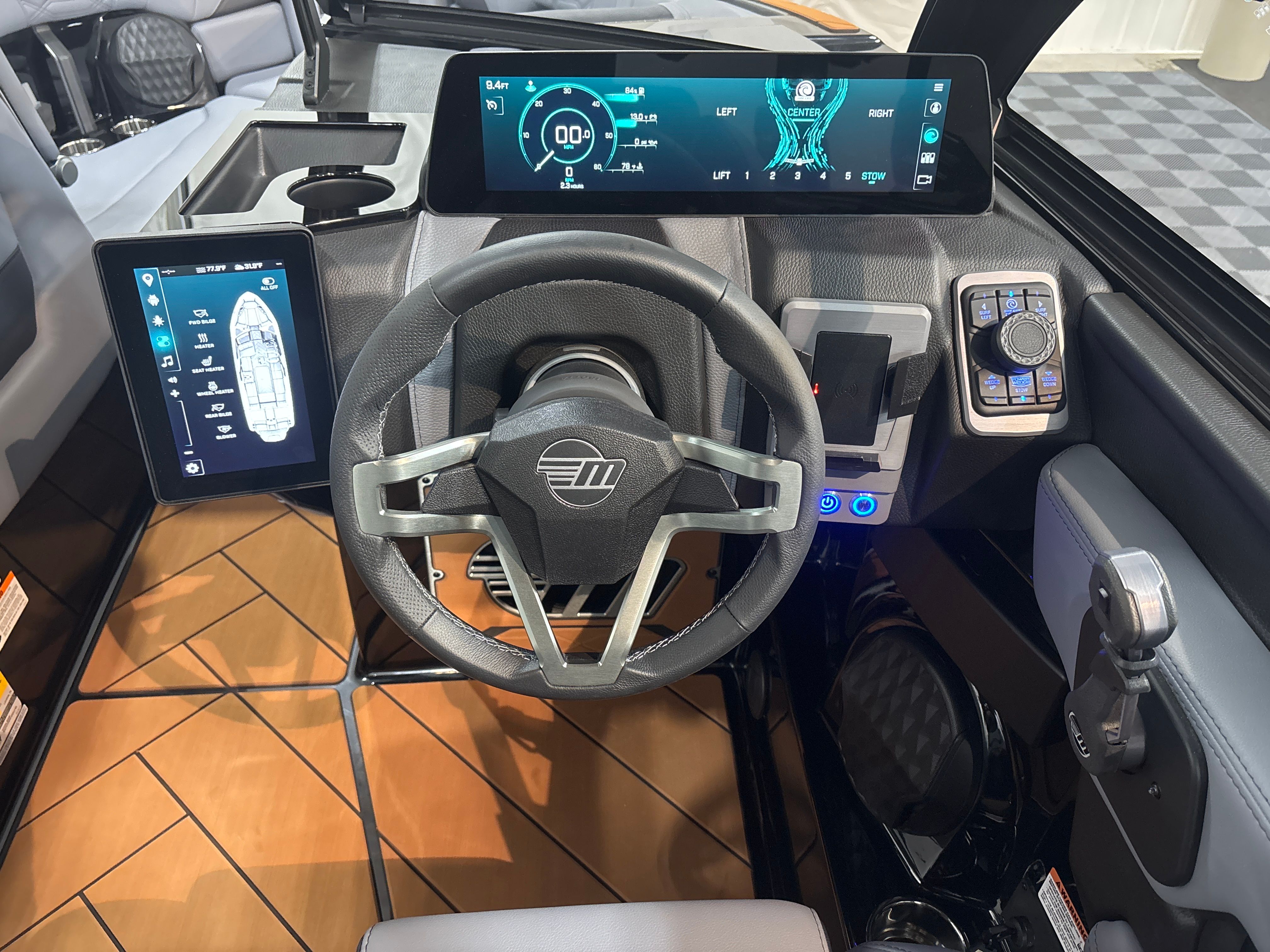2026 Malibu 26 LSV - 14