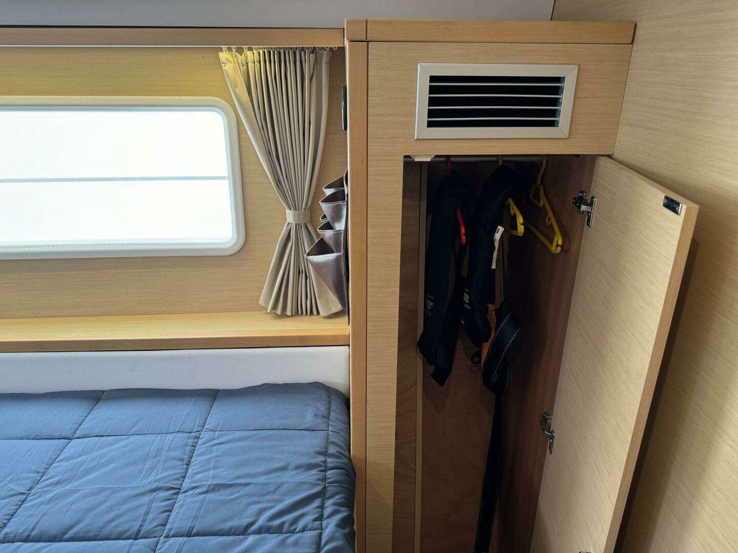 2016 Lagoon 400 S2 - Image 67