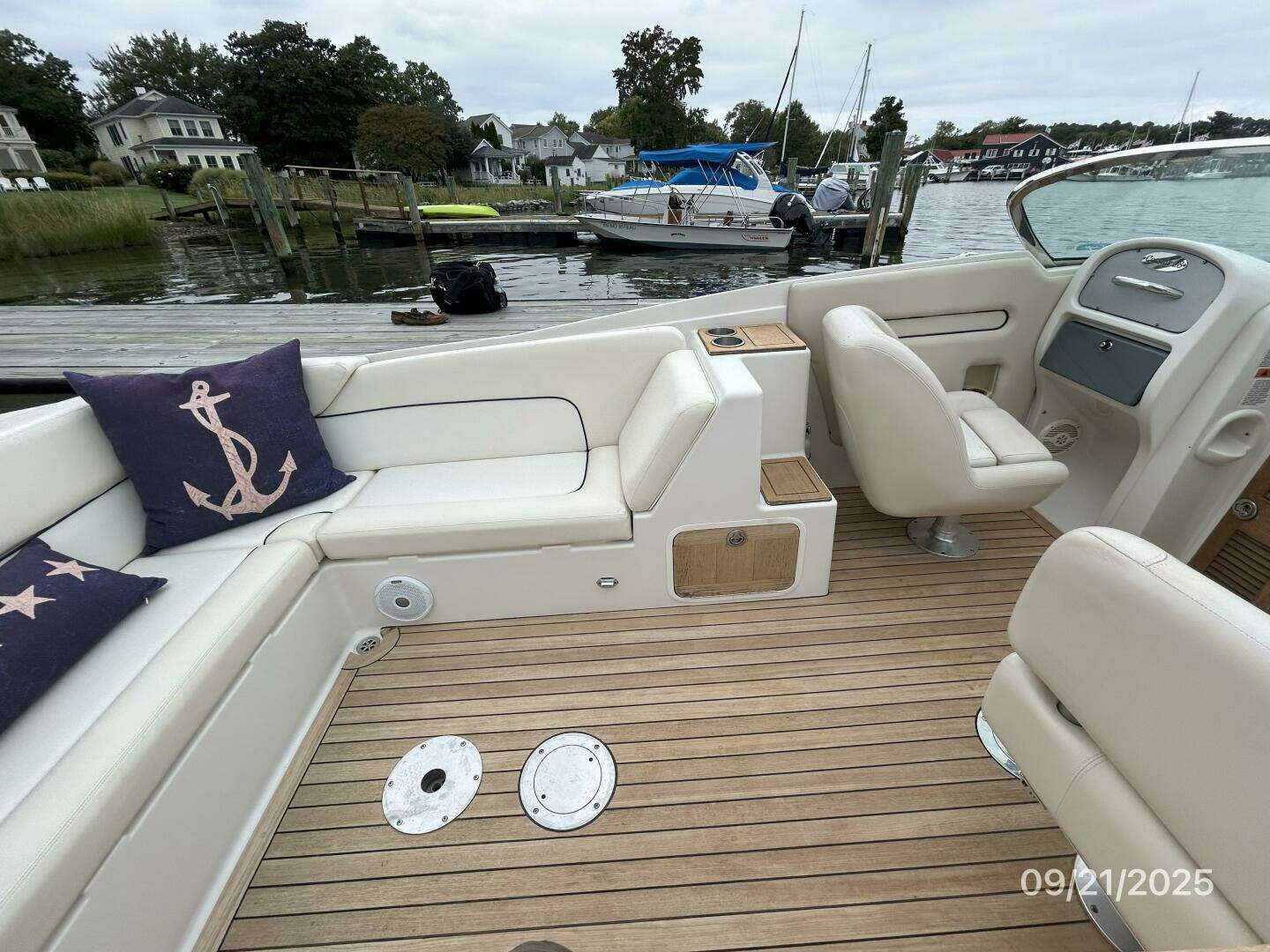 2006 Chris-Craft Corsair Heritage Edition - Image 23