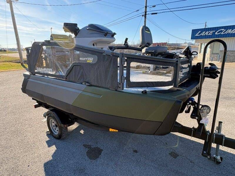 2026 Sea-Doo Switch Fish 18 - 5