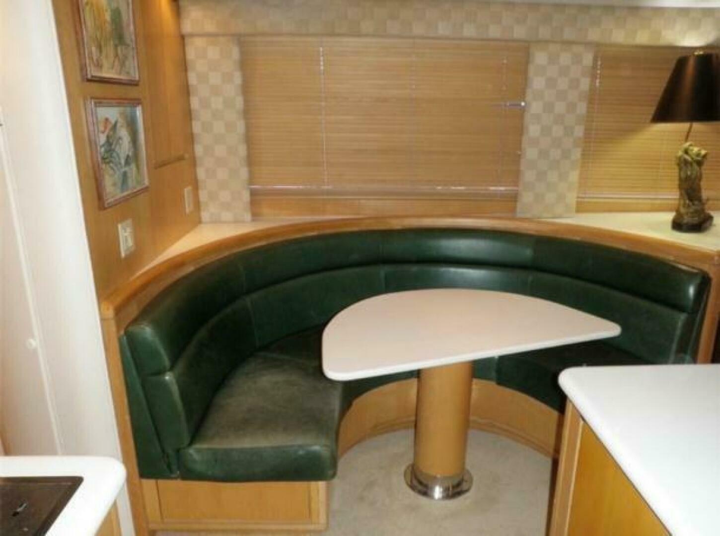 1998 Caterpillar Sportfish - Image 17