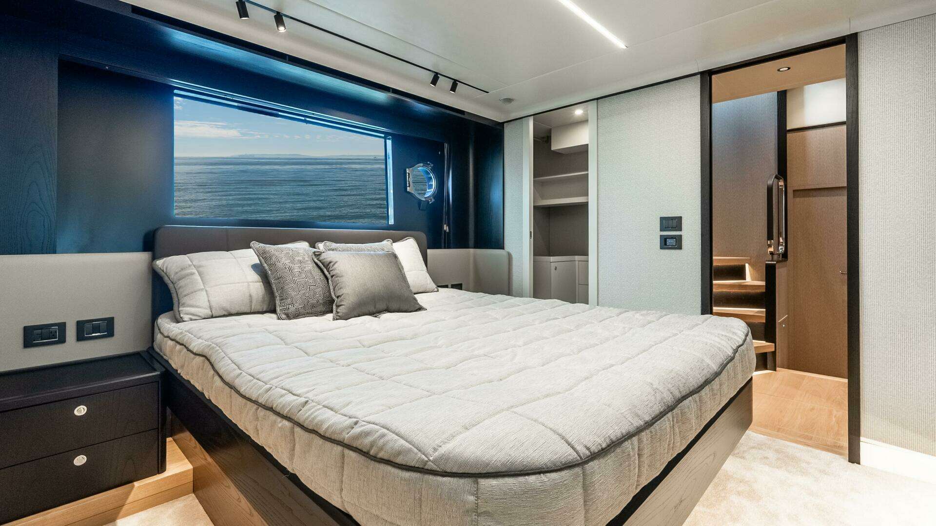 2025 Absolute Navetta 64 - Image 45