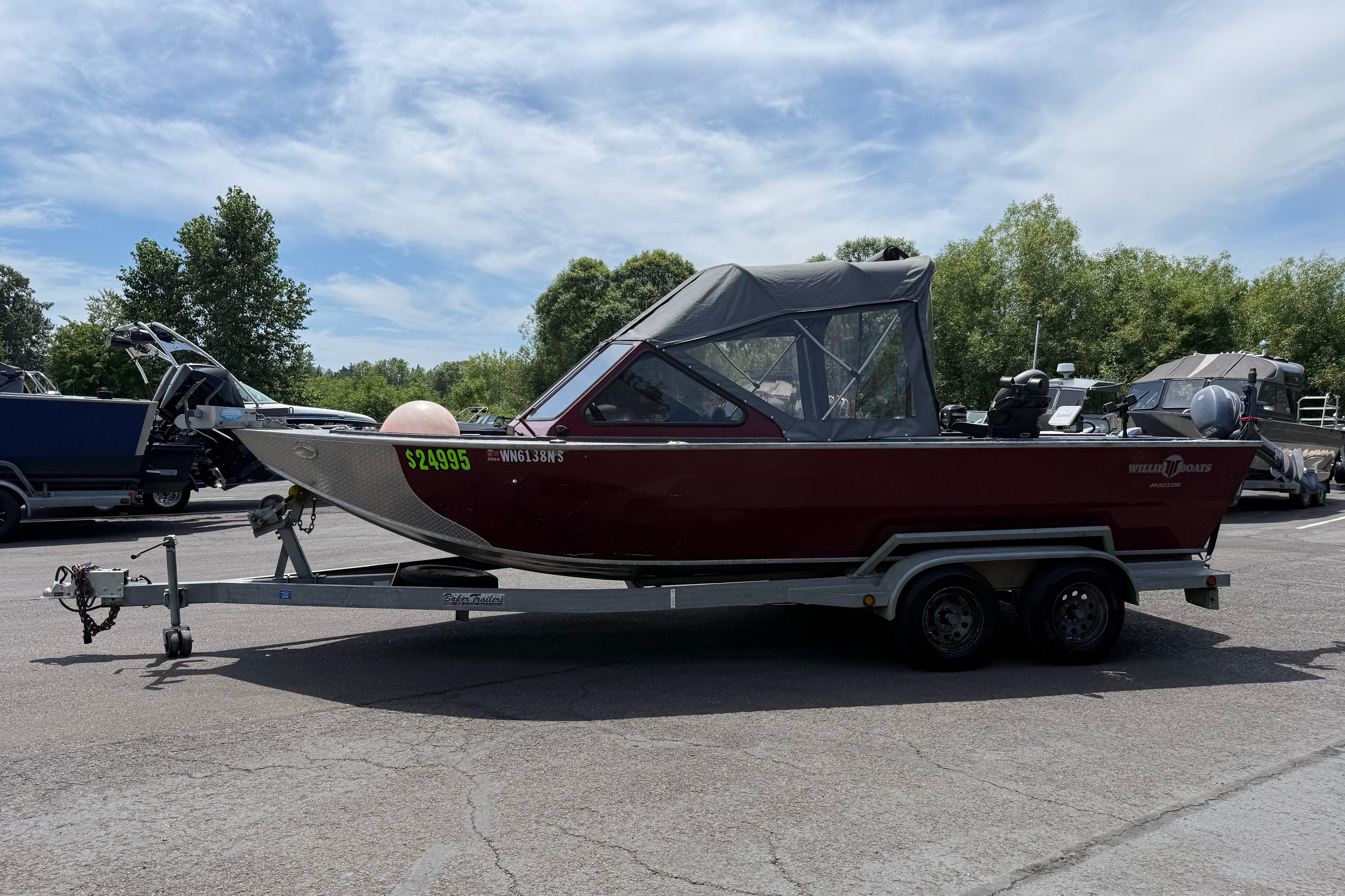 2005 Willie Raptor 21' boat on trailer, priced at $24,995, parked outdoors.
