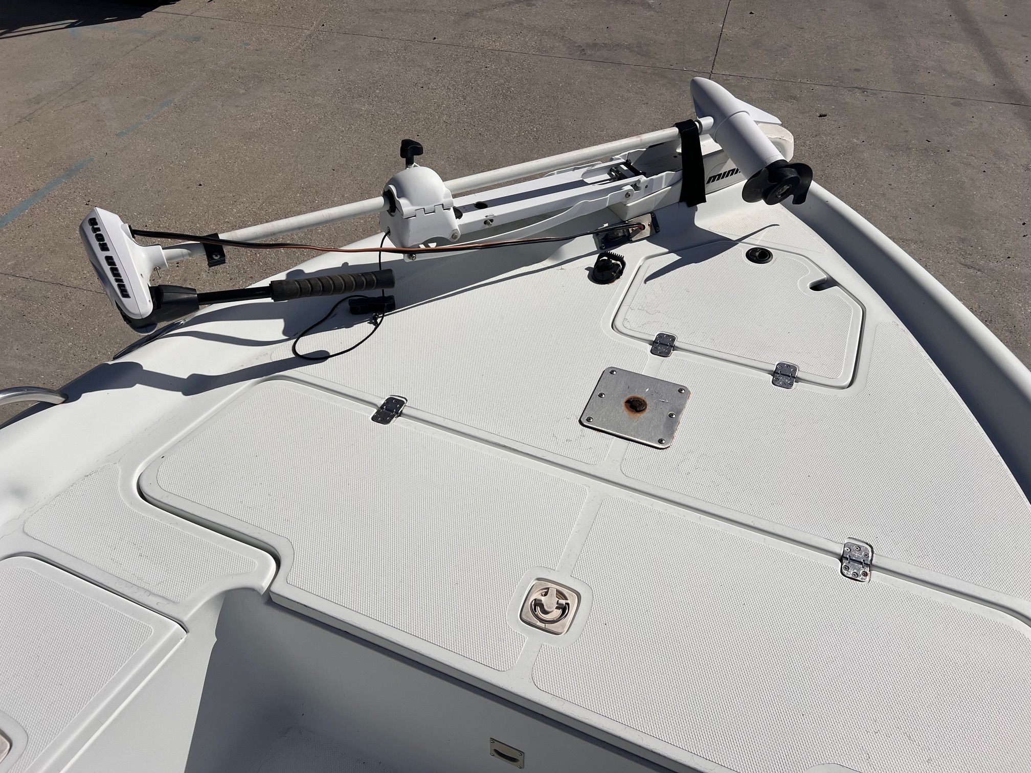 2003 Fishmaster 2300 - 13