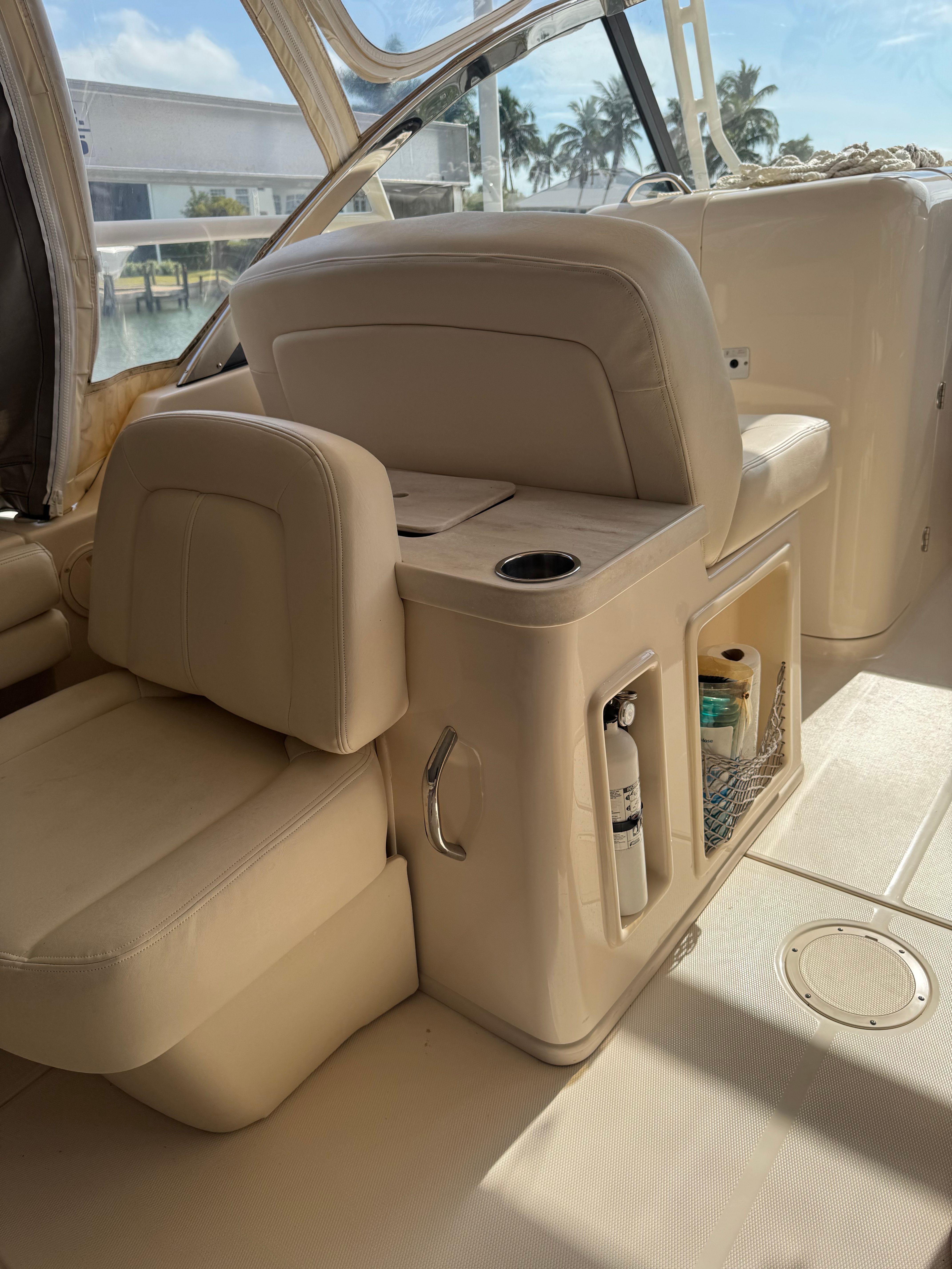 2016 Grady-White Freedom 307 - 7