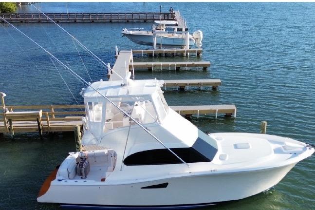 2008 Luhrs 35 Convertible