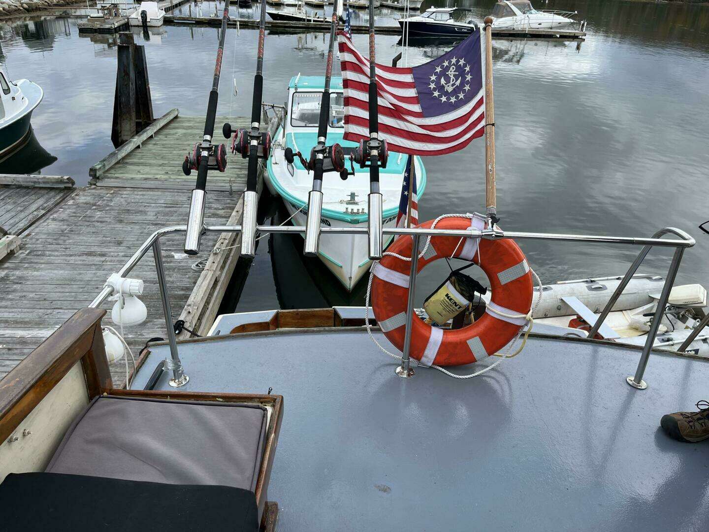 1976 Bass Harbor Boat Co Flybridge Cruiser - Image 5