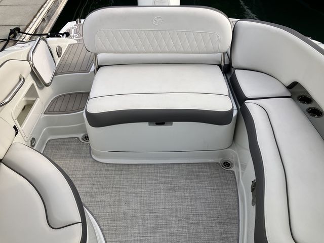 2023 Crownline 270 XSS - 27