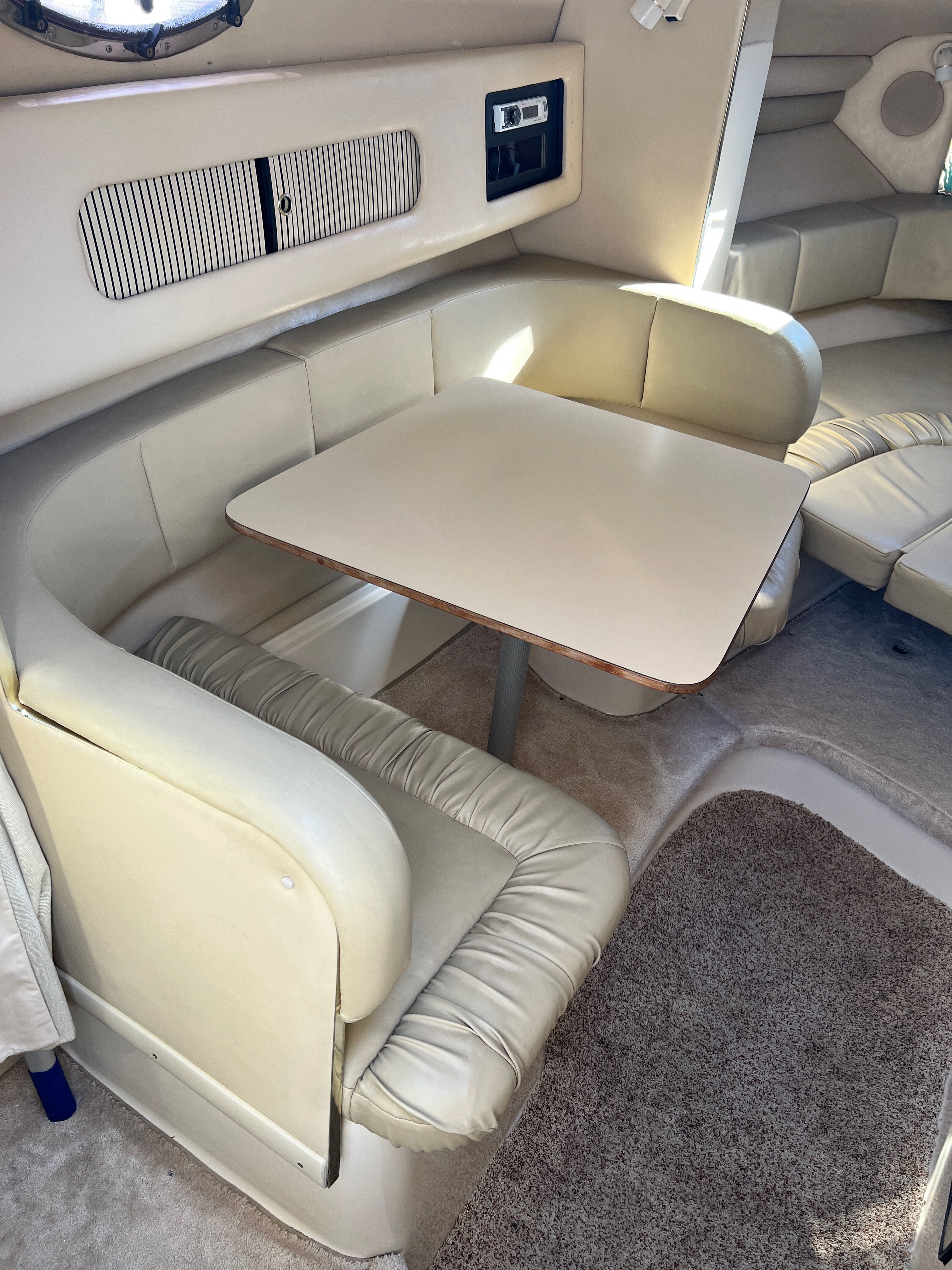 1998 Sea Ray 270 Sundancer - 4