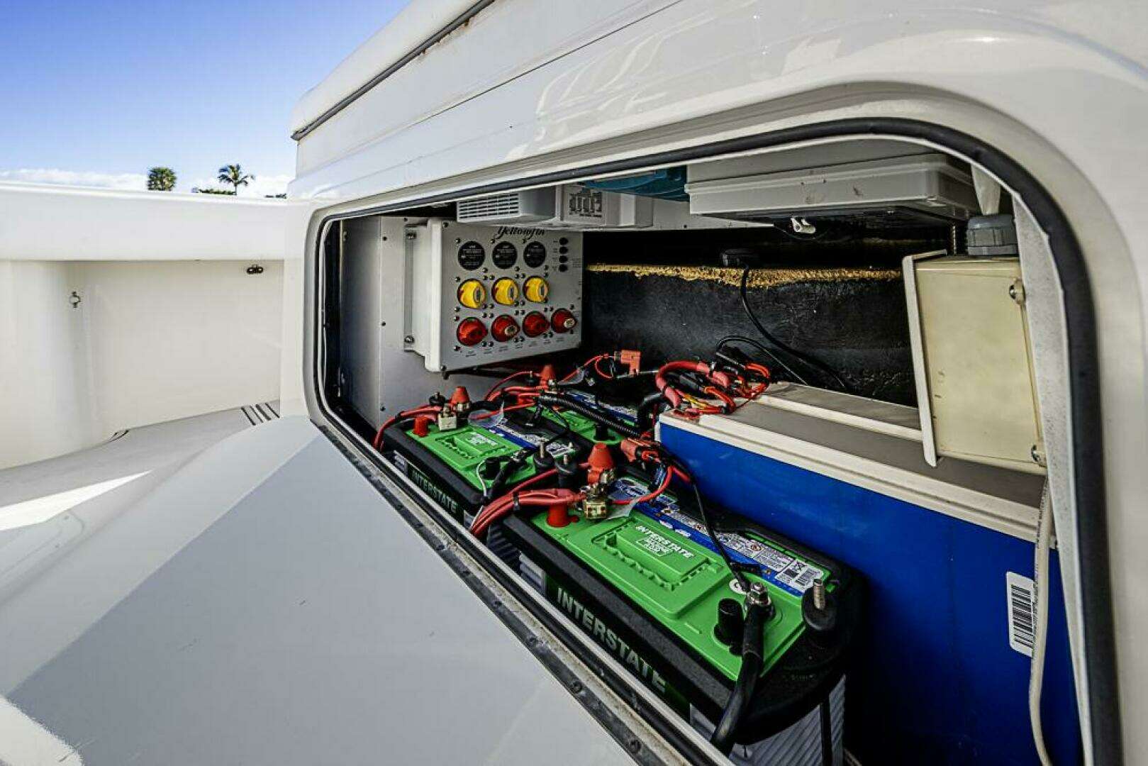 2011 Yellowfin 39 Offshore - Image 18