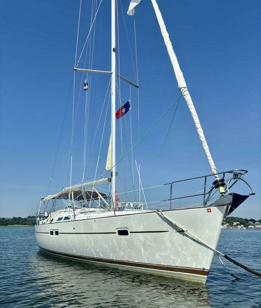 2004 Beneteau 423 - Image 3