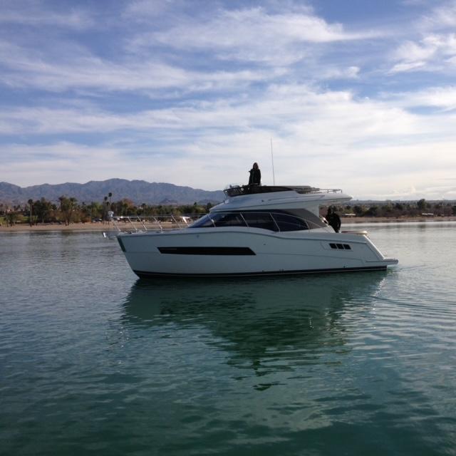 2016 Carver 34 Command Bridge
