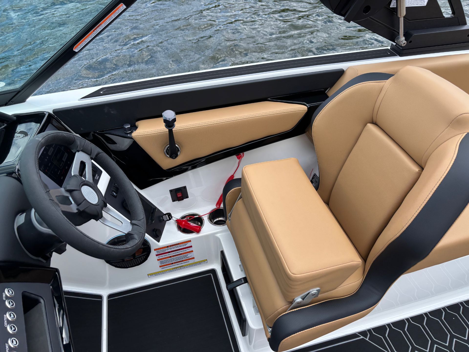 2025 MasterCraft NXT23 - 7