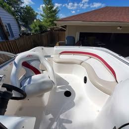2005 Mariah DX212 - 5