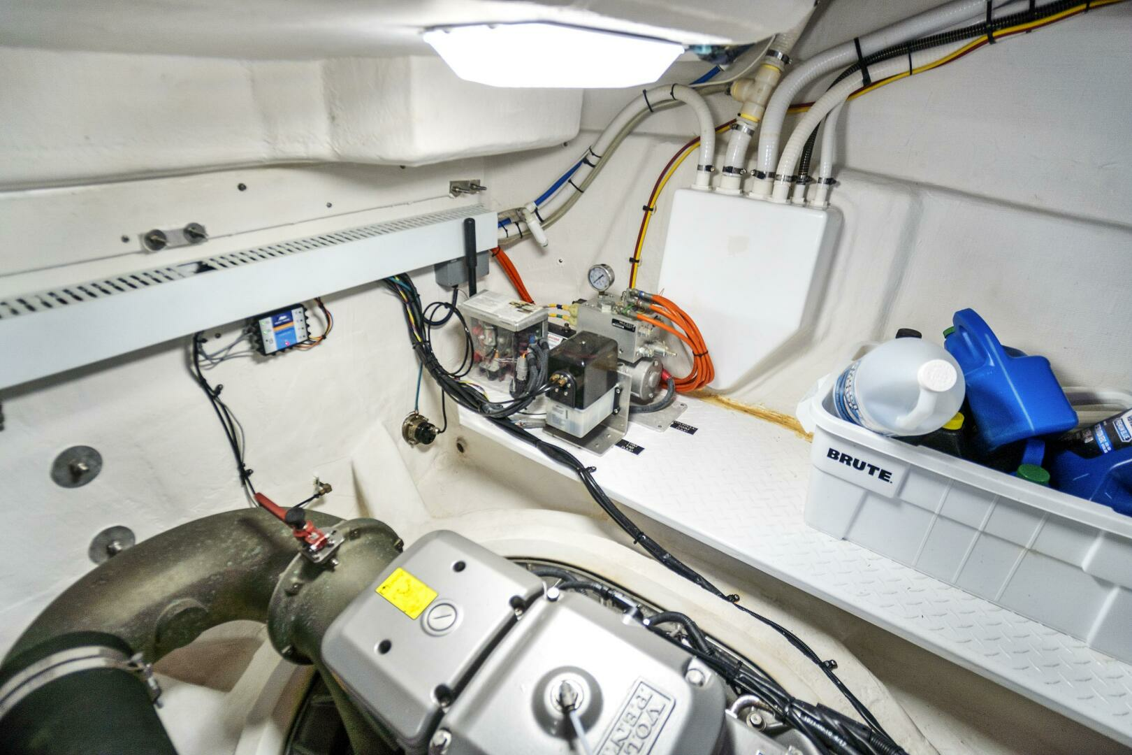 2019 Cruisers Yachts 54 Cantius - Image 53