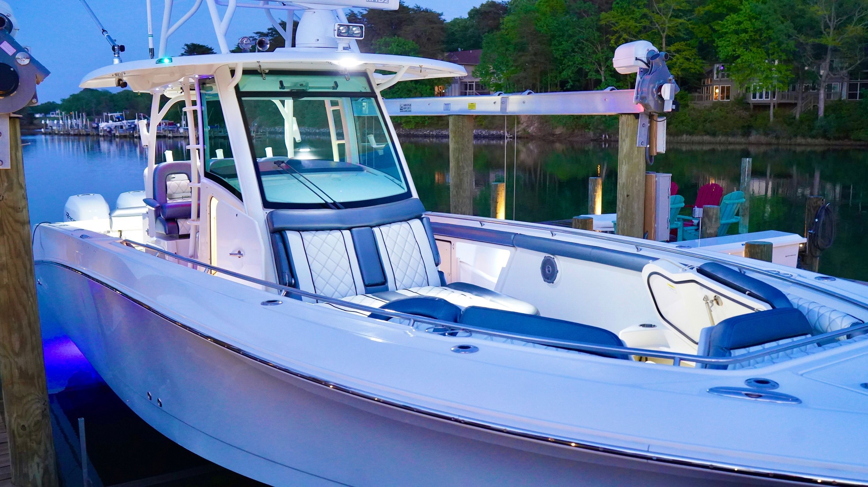 2013 Boston Whaler 350 Outrage - 182