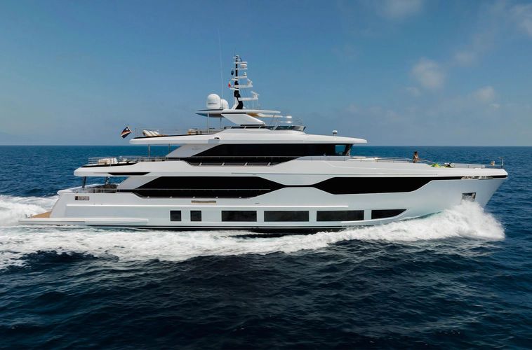 2026 Majesty 120