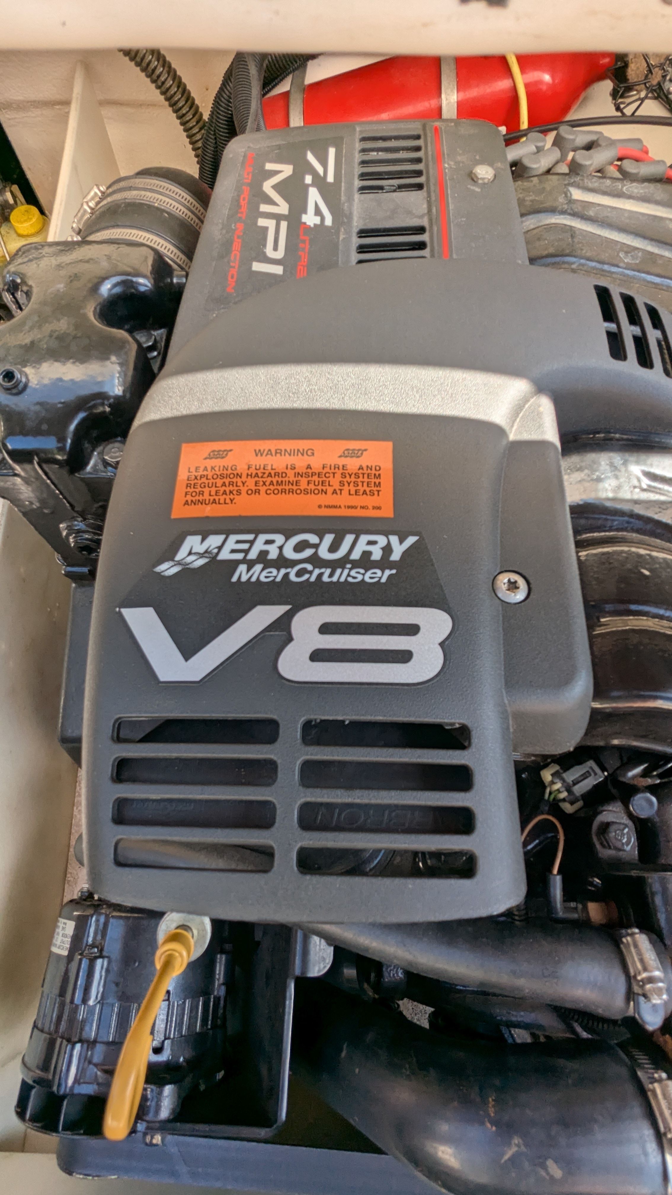 A Mercury MerCruiser V8 engine in a 2000 Chaparral 240 SSi boat.