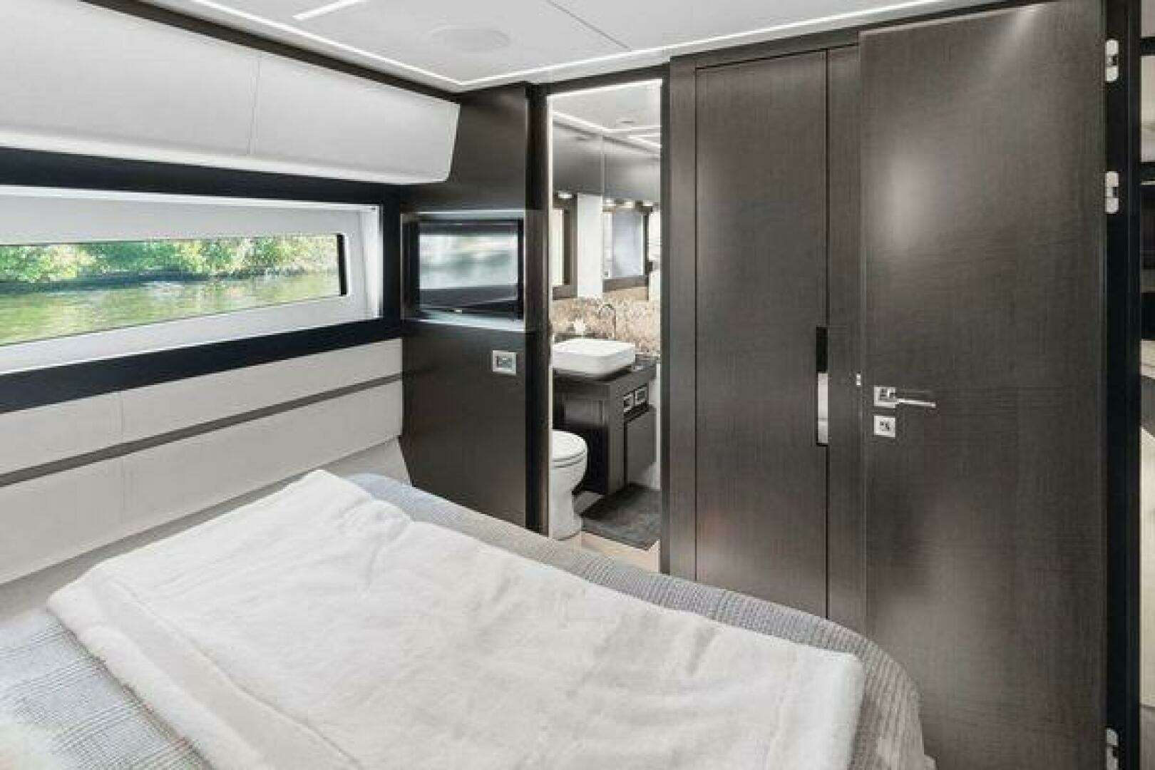 2019 Pershing — - Image 65