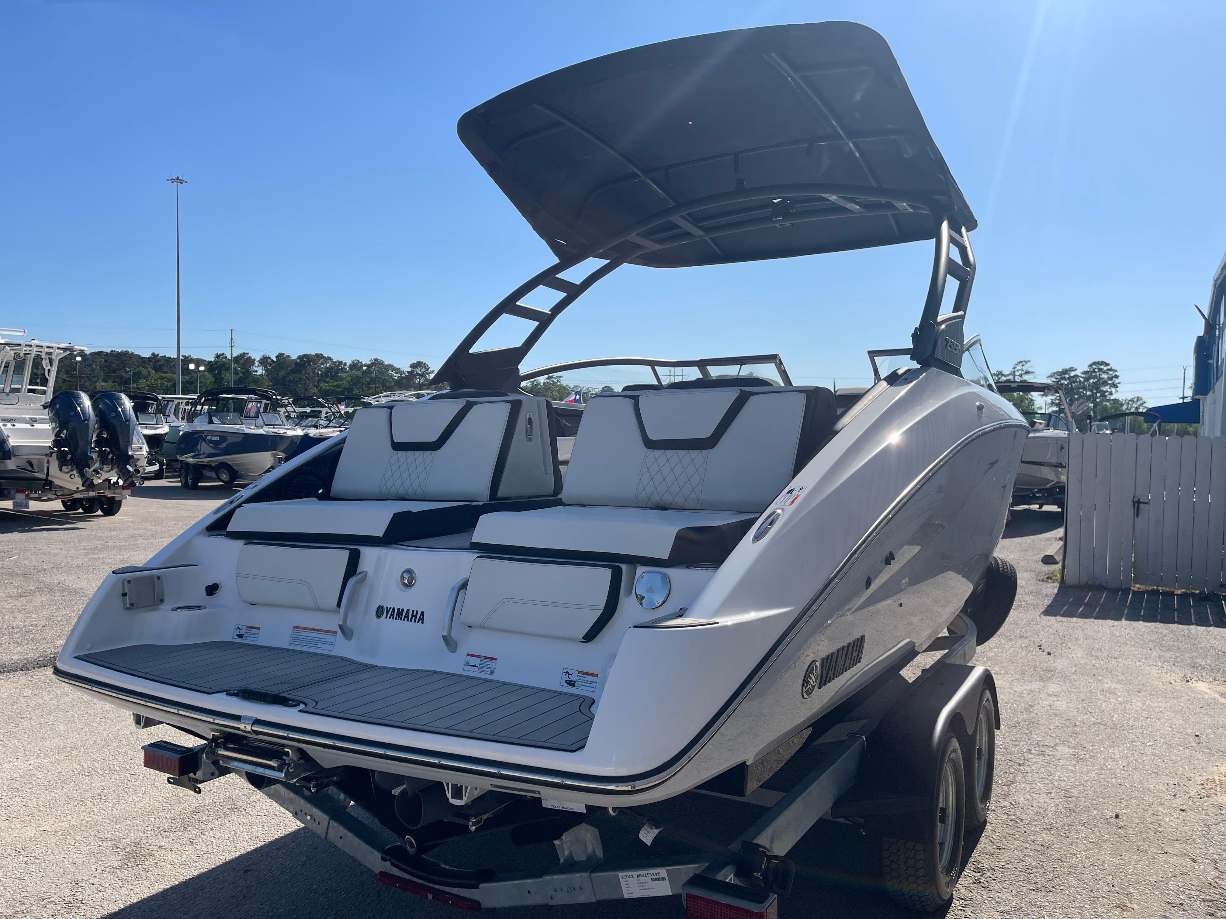 2025 YAMAHA 252 SD - Image 6