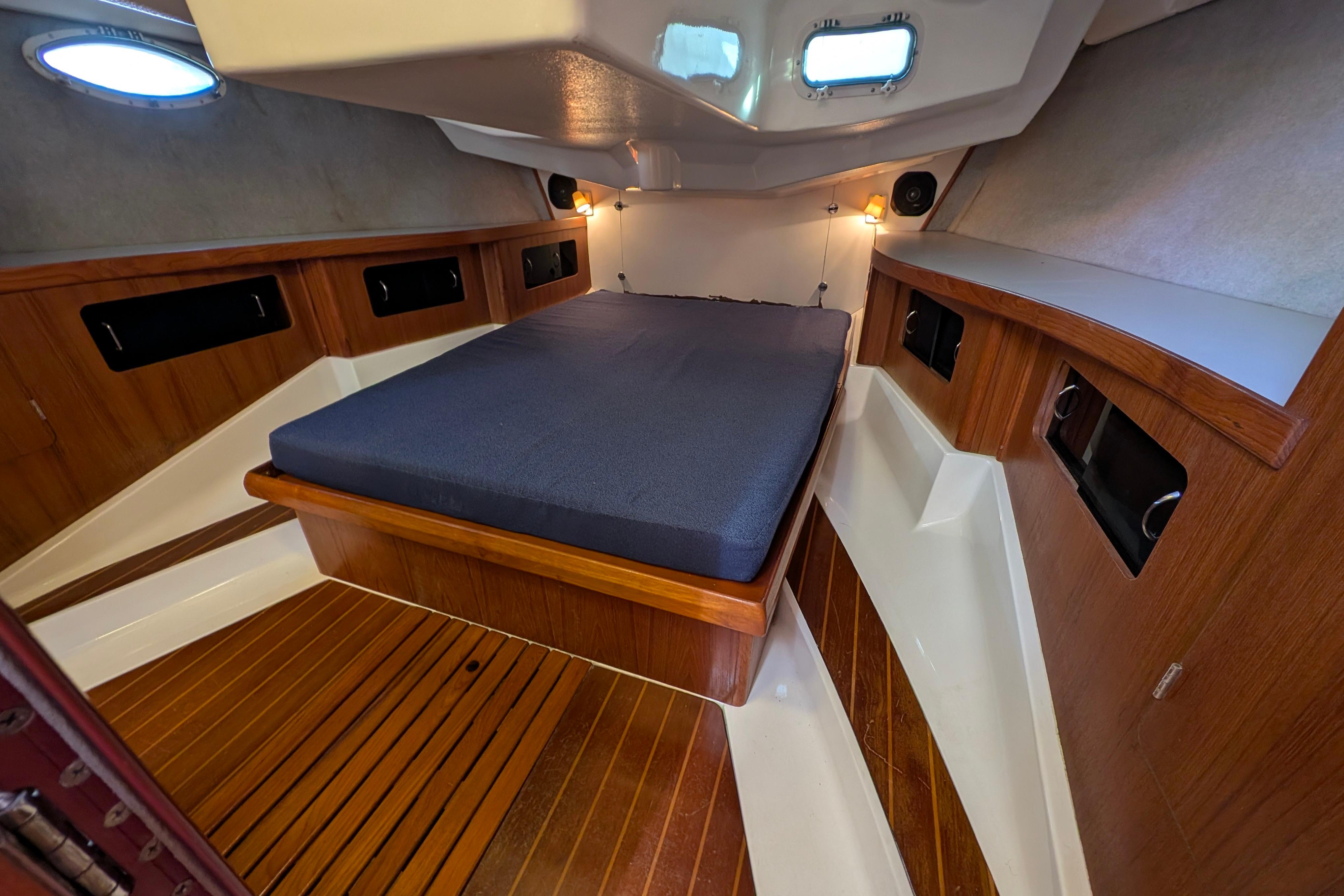 1988 Hunter Legend 37 - 16