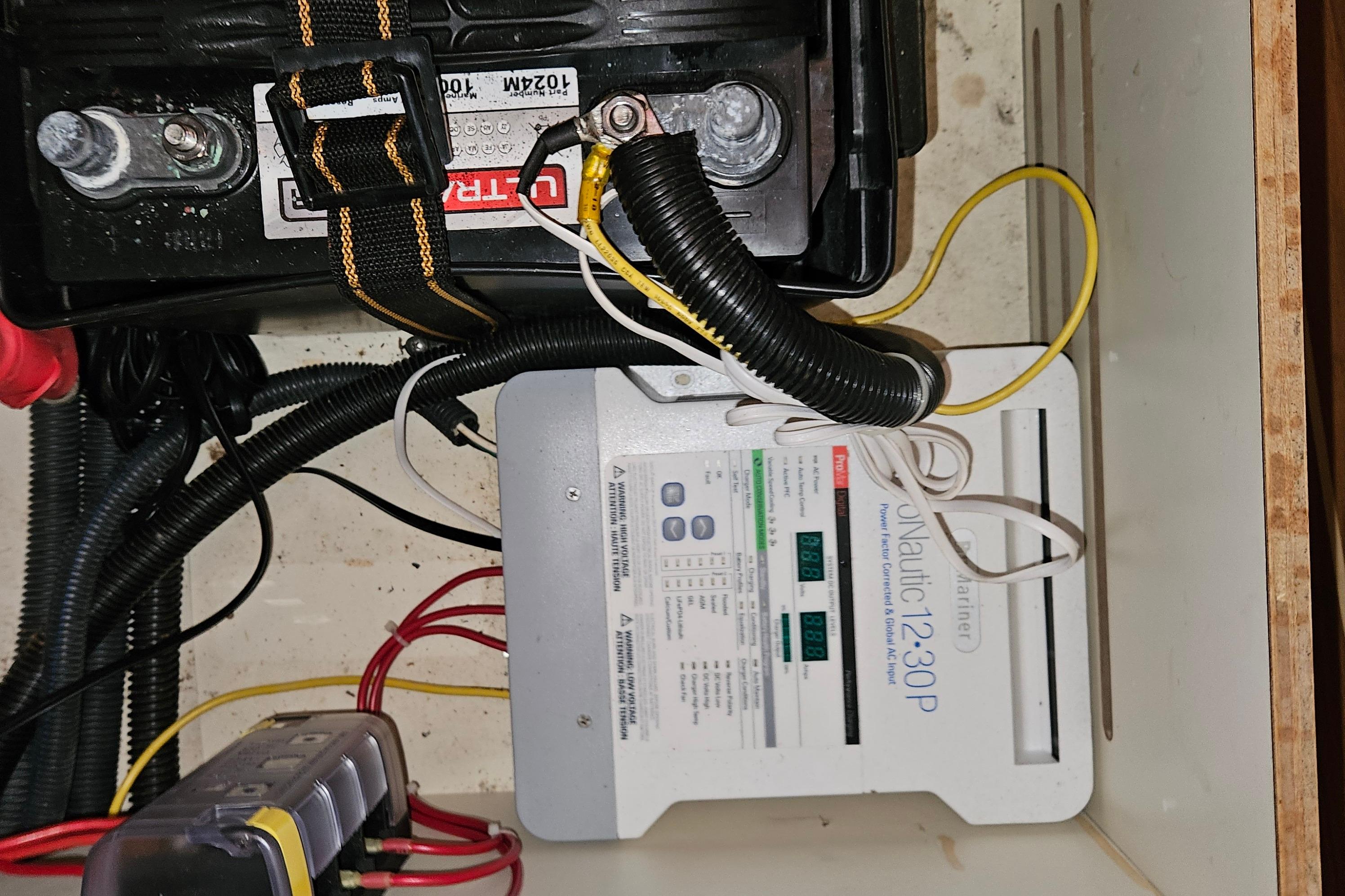 Battery and power control system in a 2004 Hunter 386 boat.