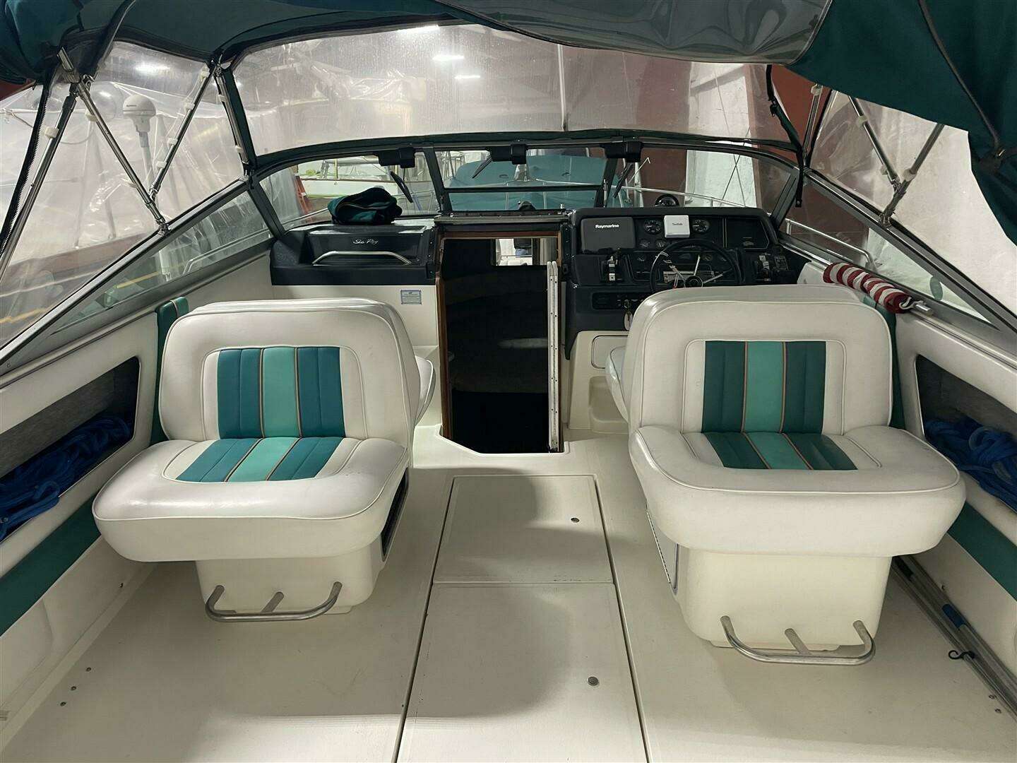 1993 Sea Ray 300 Weekender - Image 7